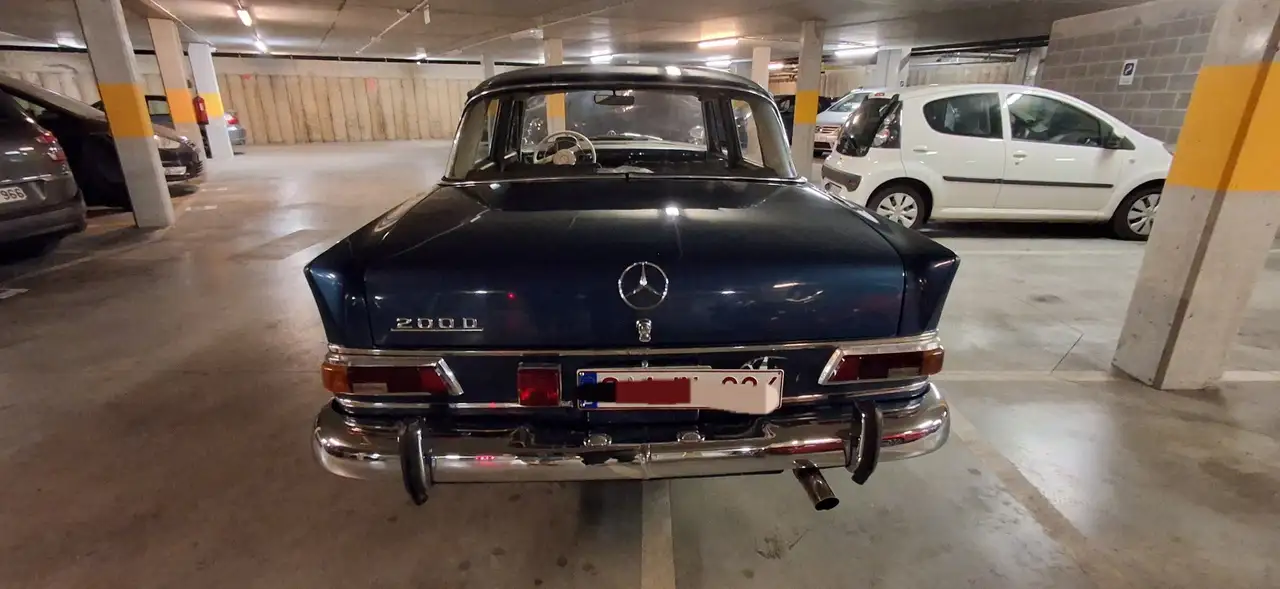 Mercedes-Benz 200, foto 7