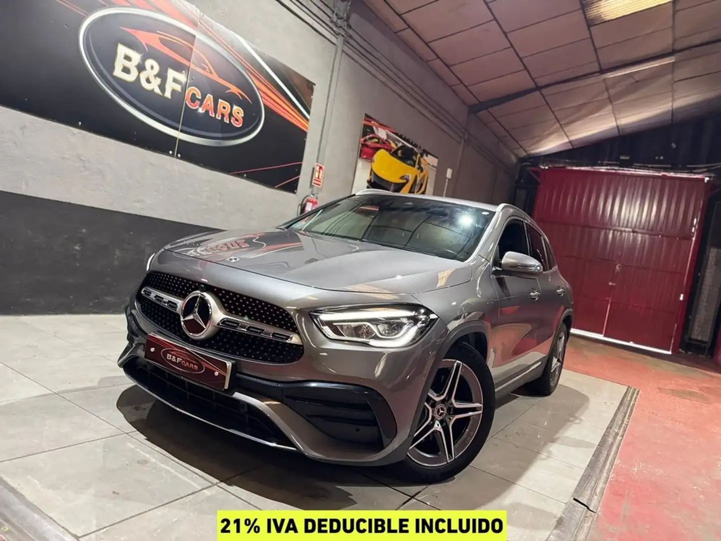 Mercedes-Benz GLA 200 200d 8G-DCT Gris - 1