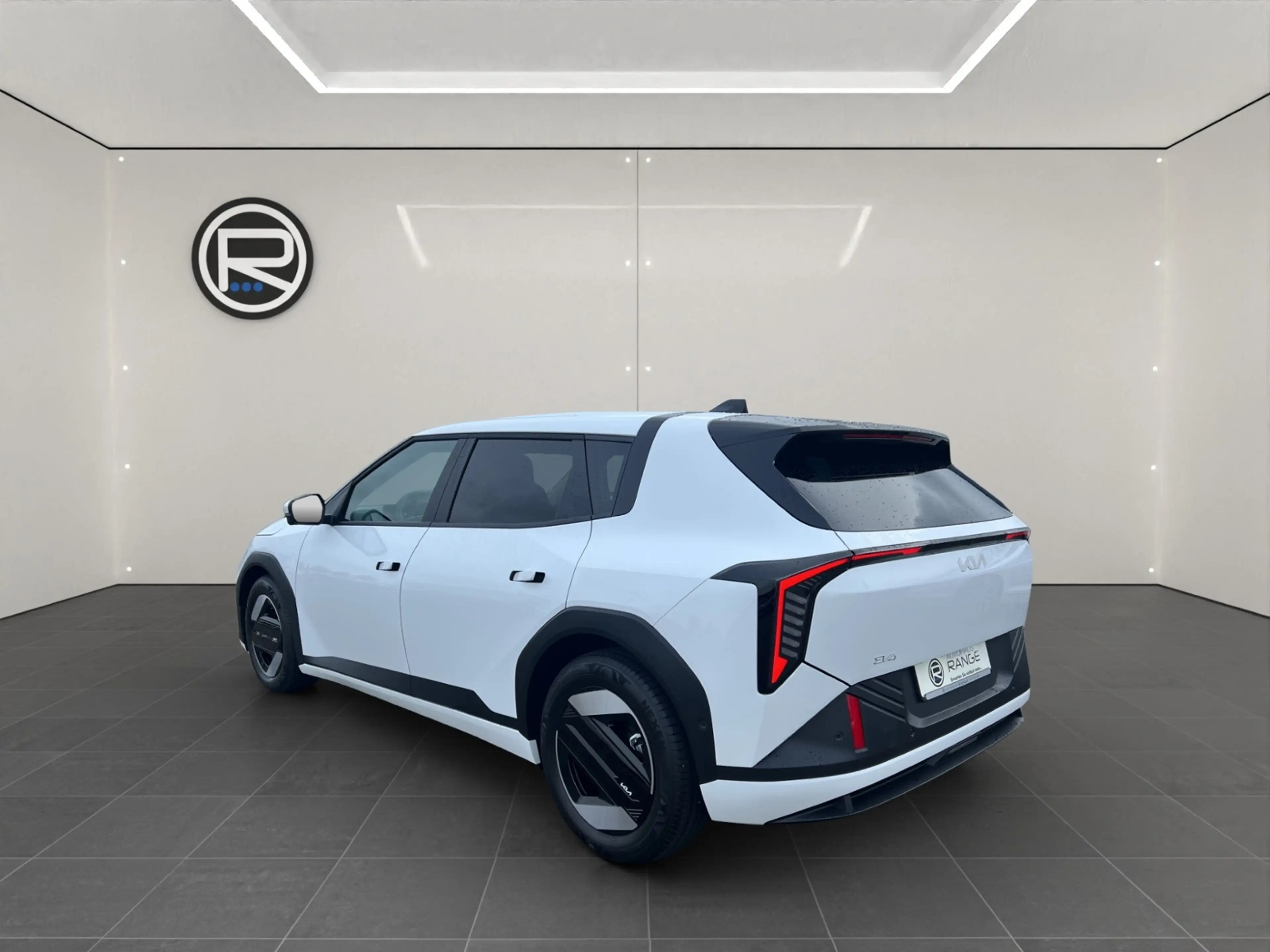 Kia EV4 Hatchback Earth 81.4 kWh — photo 8
