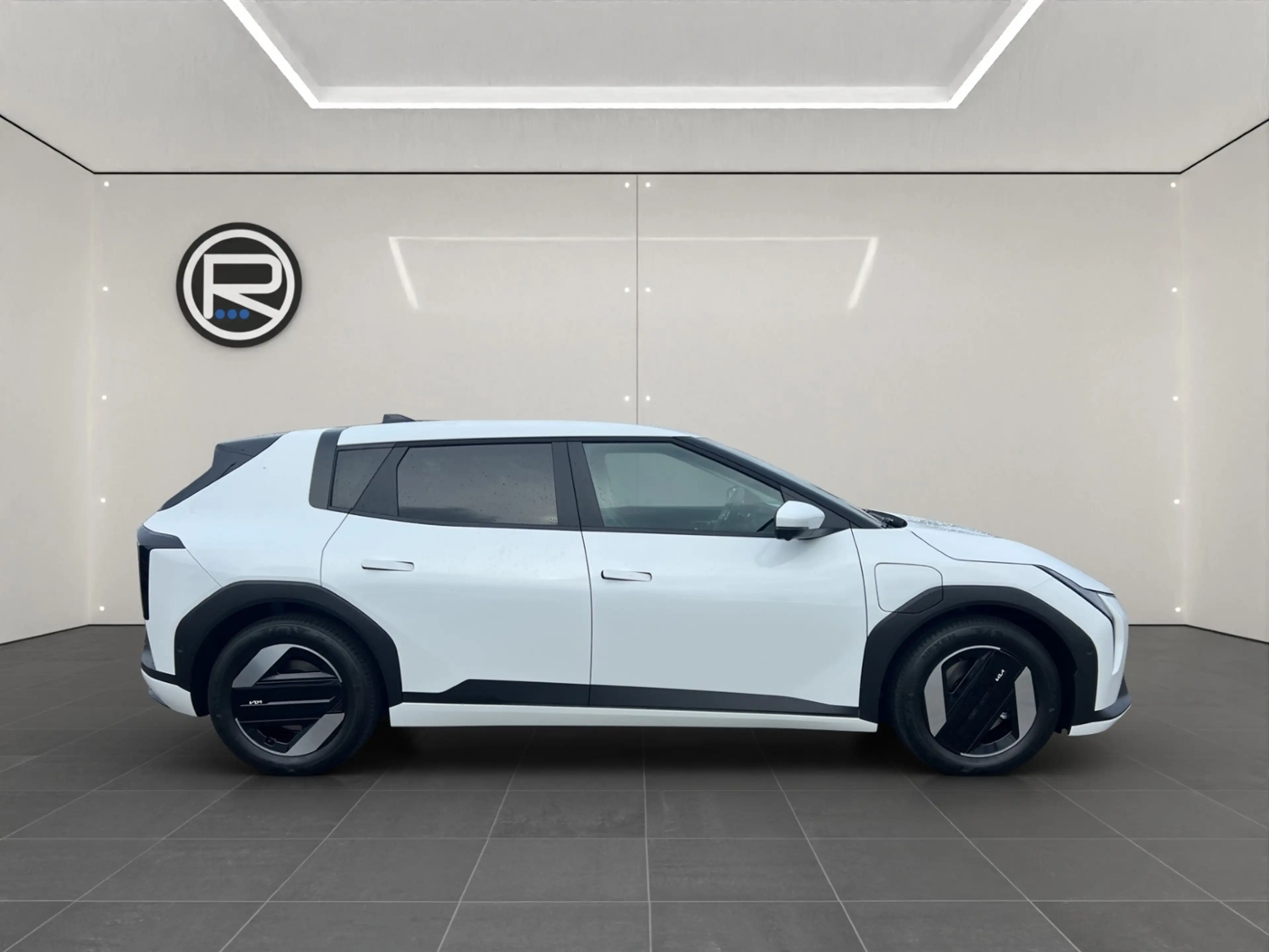 Kia EV4 Hatchback Earth 81.4 kWh — photo 6