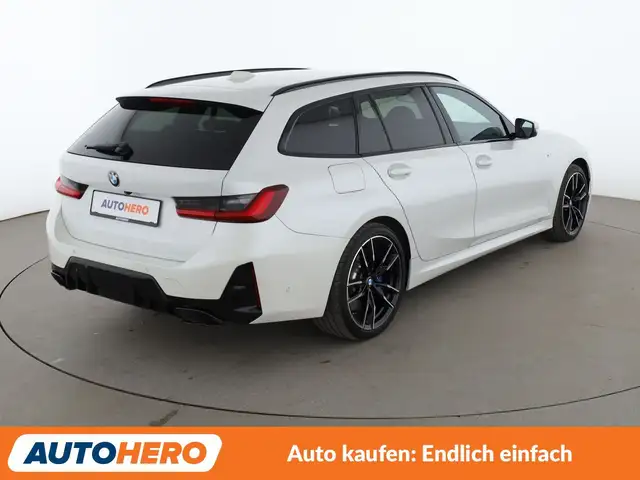 BMW 3 Series view 6