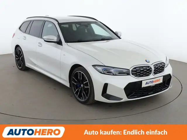 BMW 3 Series view 8
