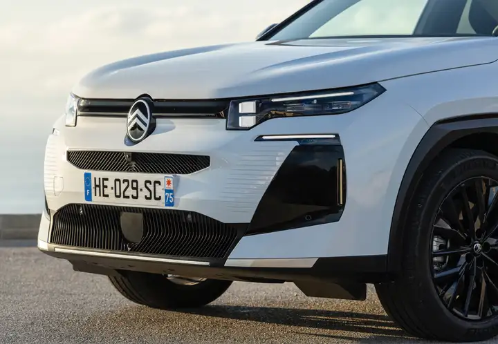 Citroën C5 Aircross Hybrid e-EAT8 Shine Pack 2023, foto 28