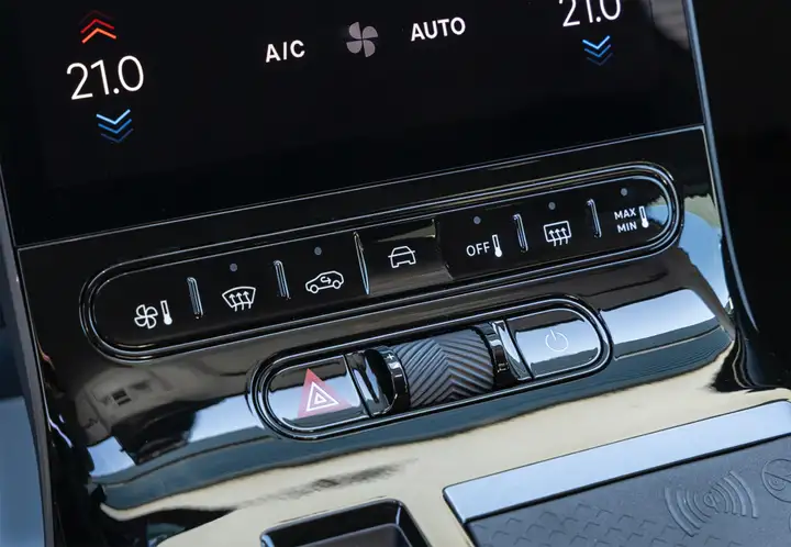 Citroën C5 Aircross Hybrid e-EAT8 Shine Pack 2023, foto 20