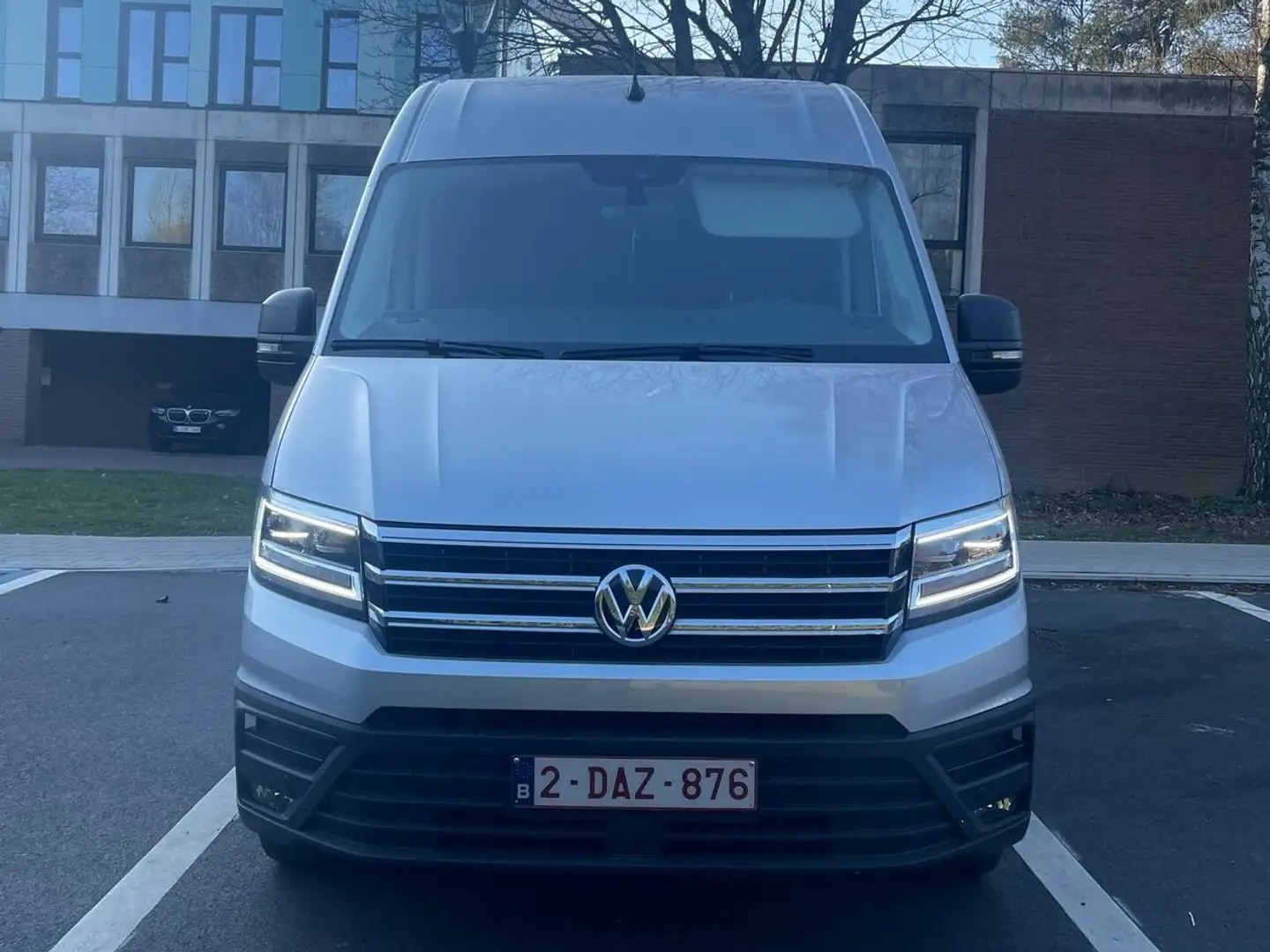 Volkswagen Crafter 2.0 TDI 177hp Double Cabine L4H4 Argent - 2