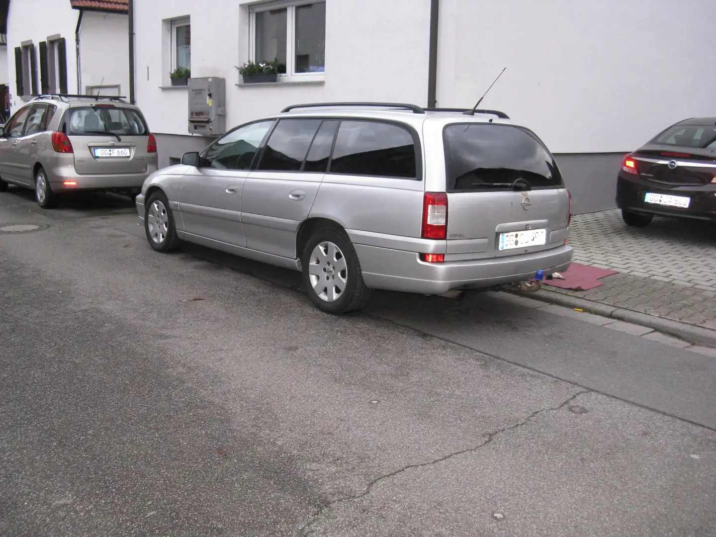 Opel Omega Omega Caravan 2.6 V6 mit Prins LPG Silber - 2