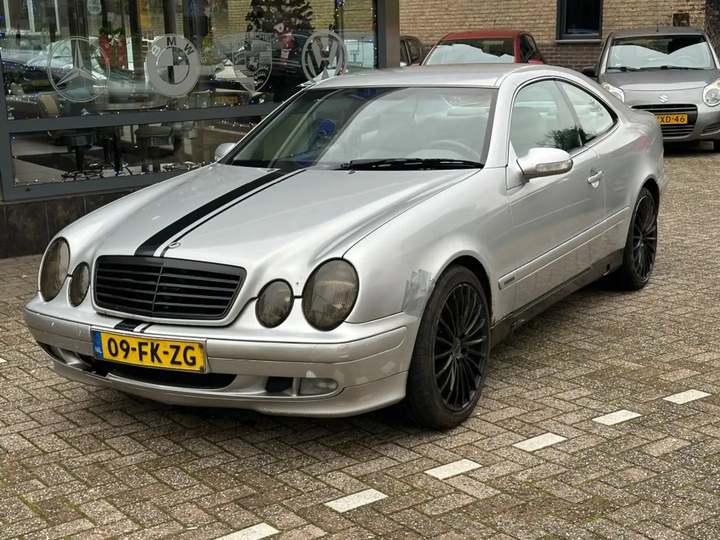 Mercedes-Benz CLK 200 200 ELEGANCE Meenemen prijs !!!!!!! Grau - 2
