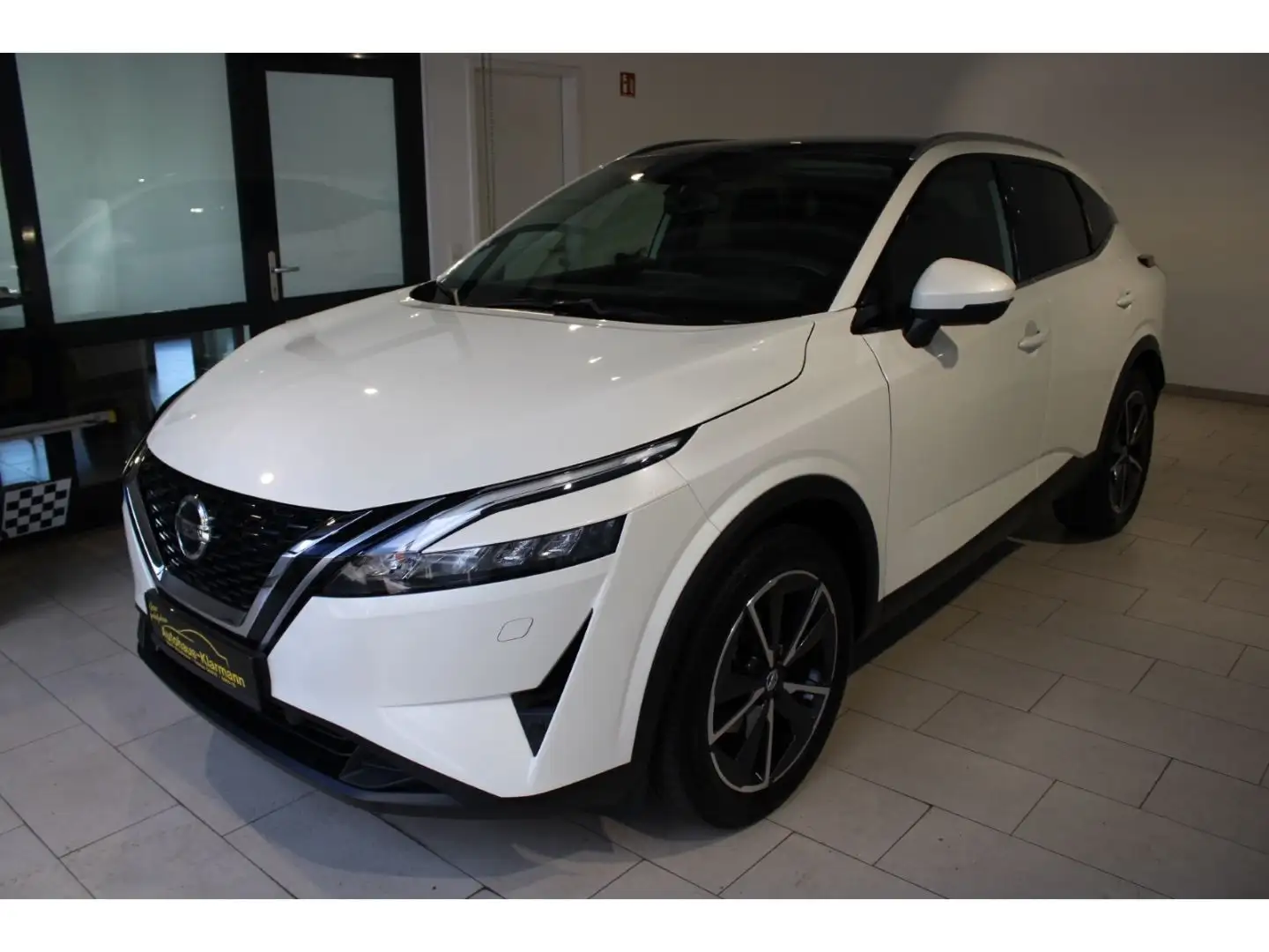 Nissan Qashqai N-Connecta 1.3 DIG-T MHEV EU6d Navi 360 Blanc - 1