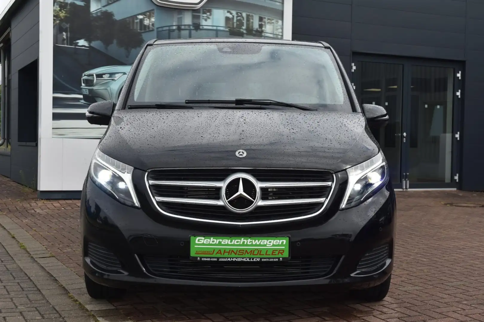 Mercedes-Benz V 200 V220 2.1CDI KAT*Navi*LED*8-Sitzer*Parksystem*uvm Noir - 2