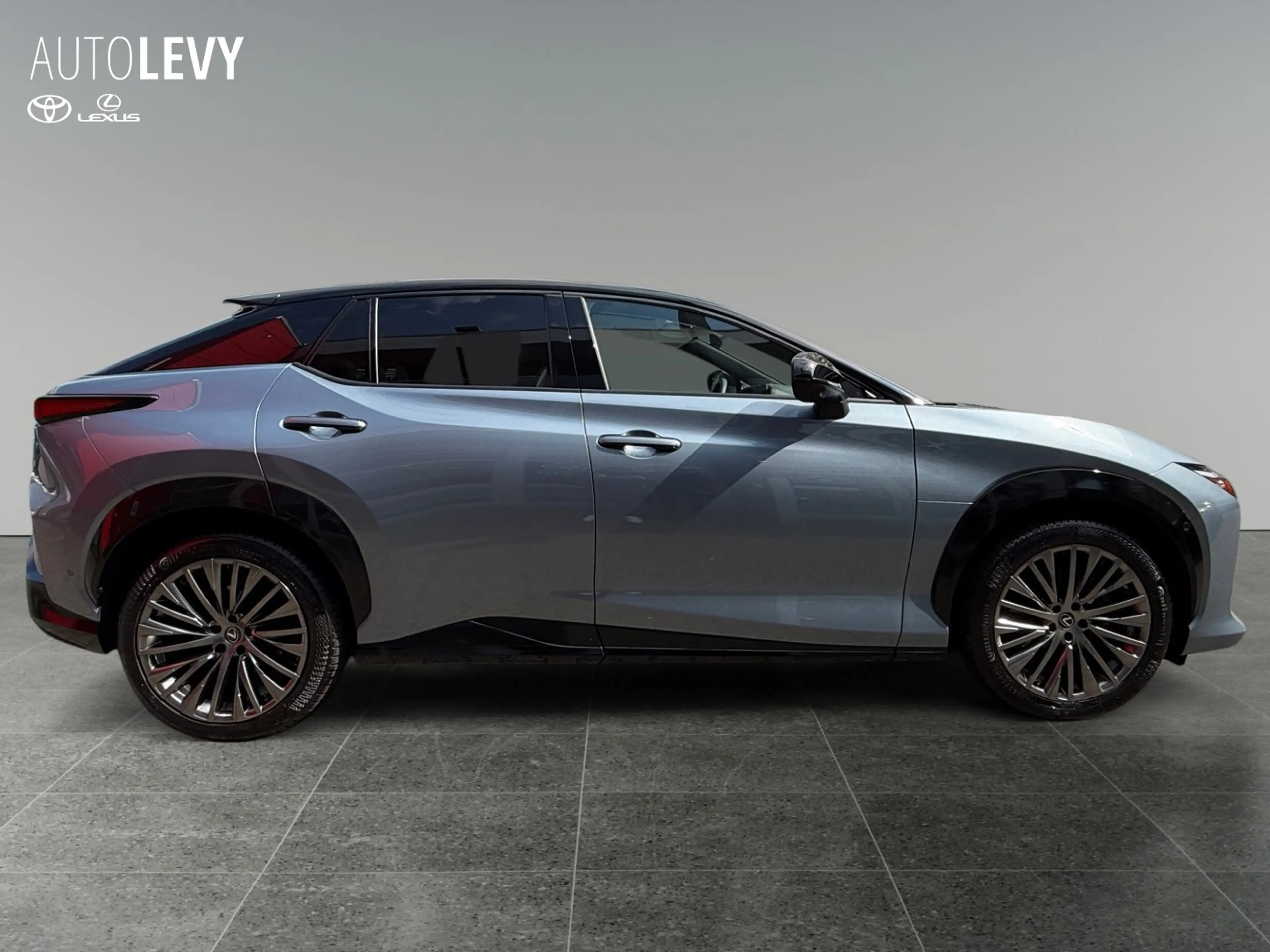 Lexus RZ 450e Luxury Line +Voll+Pano+Design+360+HeadUp+ — photo 7