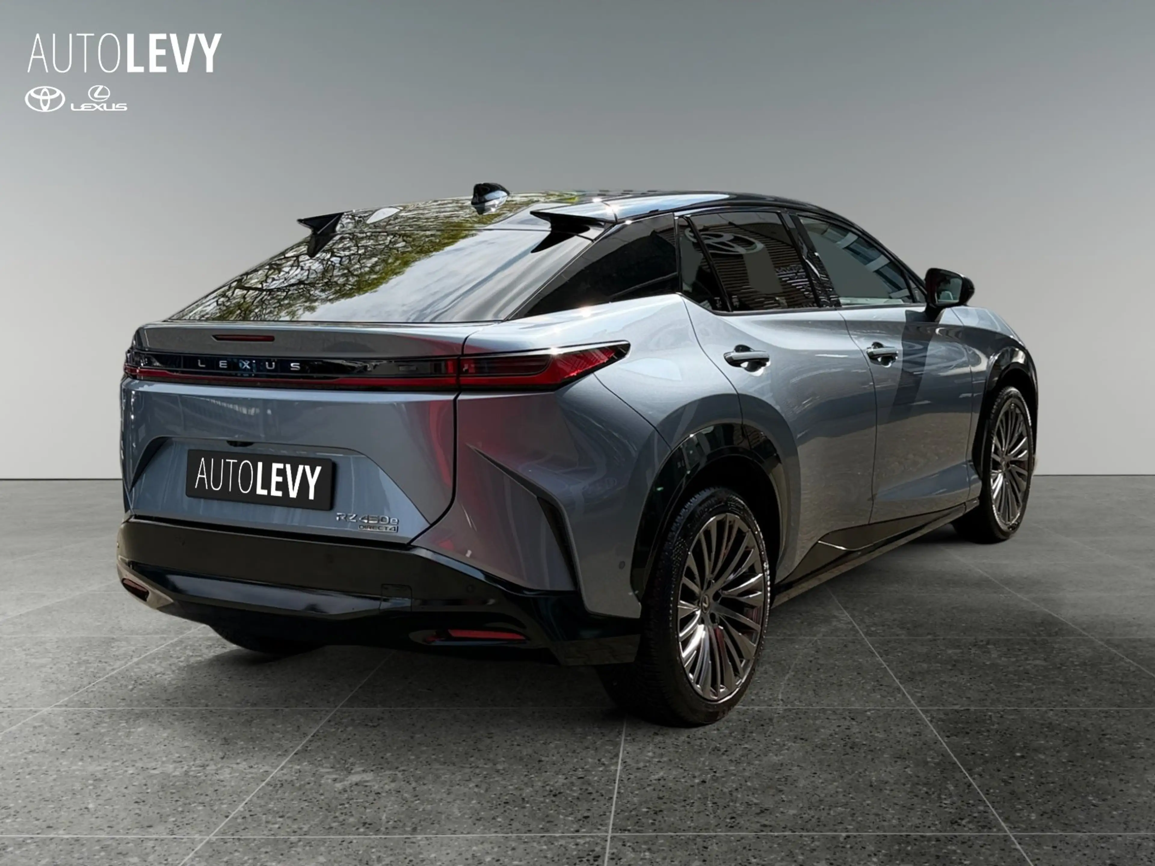 Lexus RZ 450e Luxury Line +Voll+Pano+Design+360+HeadUp+ — photo 6