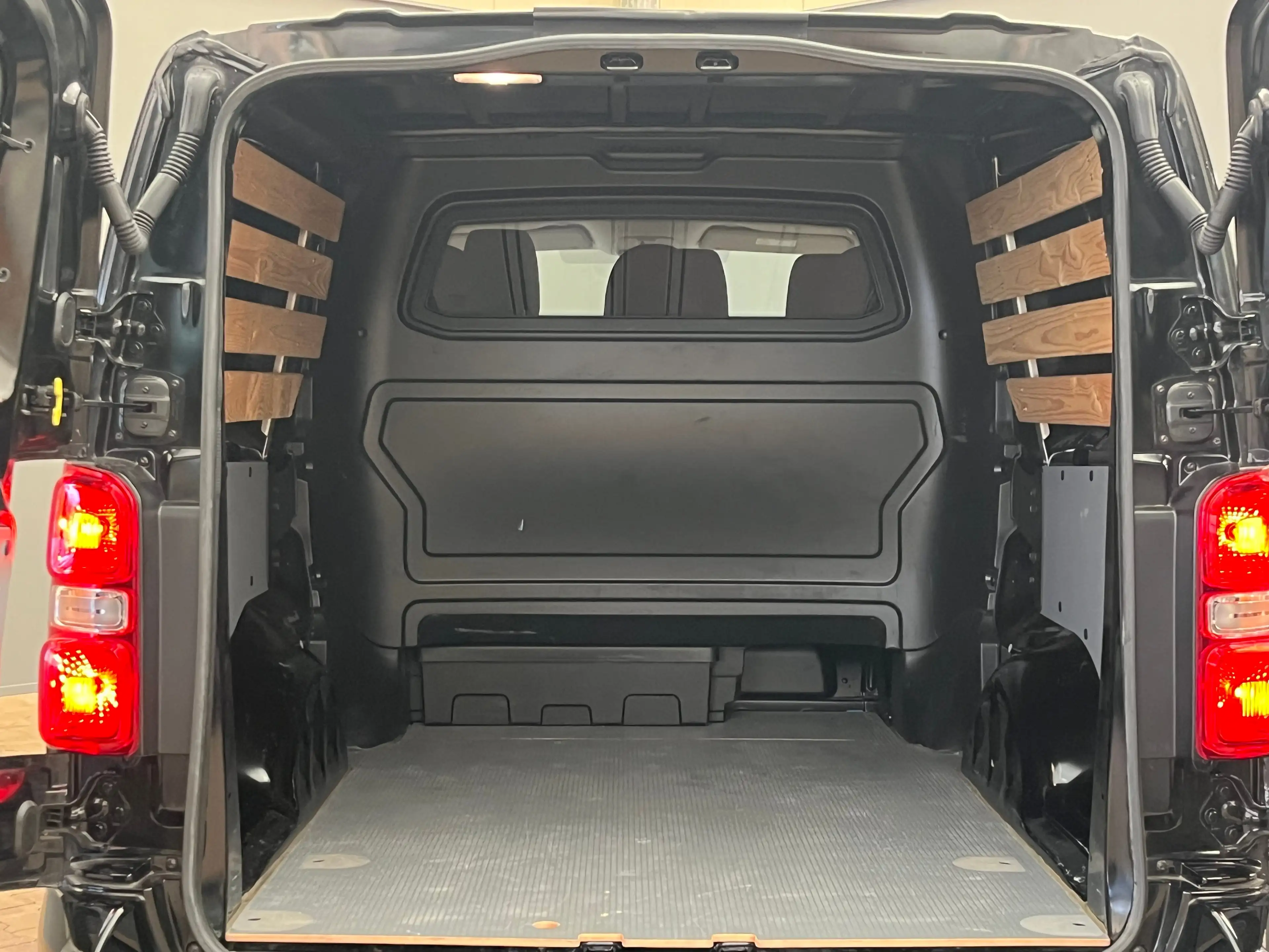 Peugeot Expert 2.0 BlueHDI 145 S&S DC | Carplay | Airco | Dubbele — photo 8