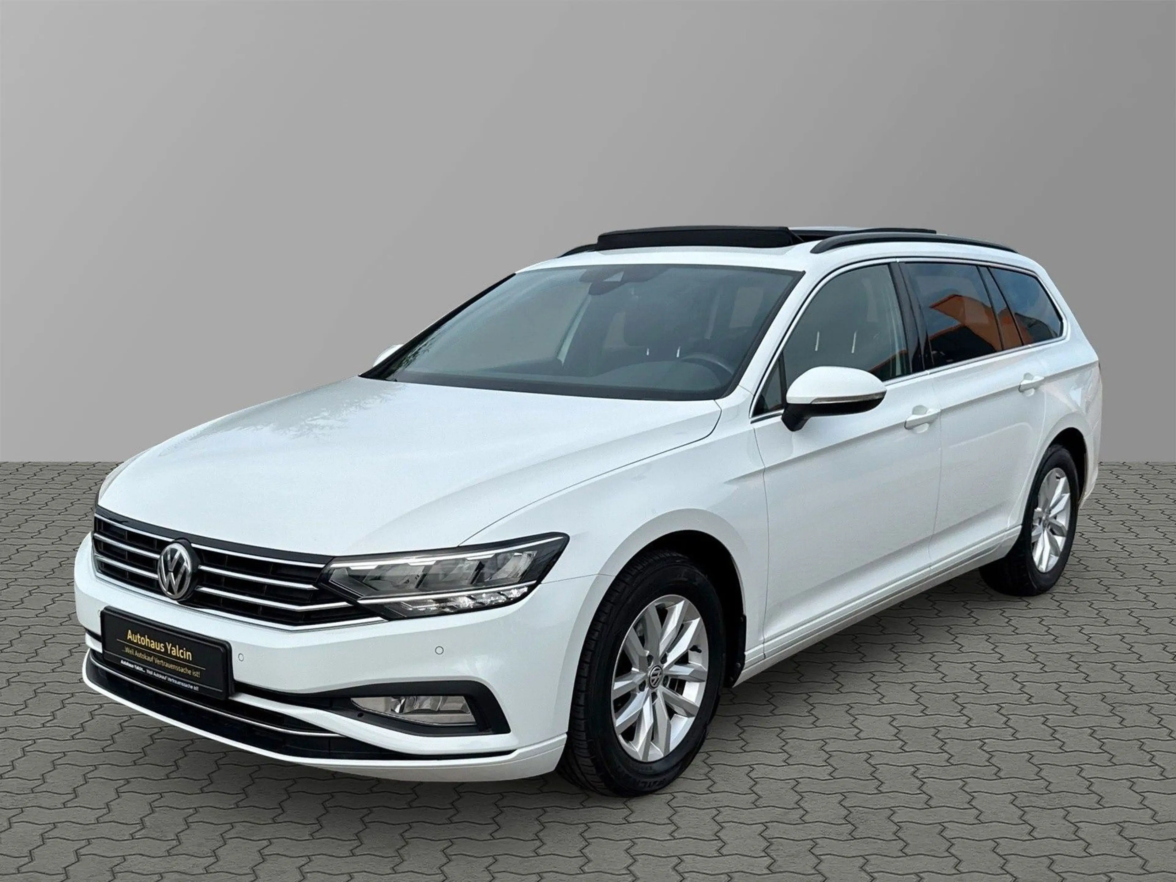 Volkswagen Passat Variant Business*Pano*Kamera*Carplay*LED* — photo 5