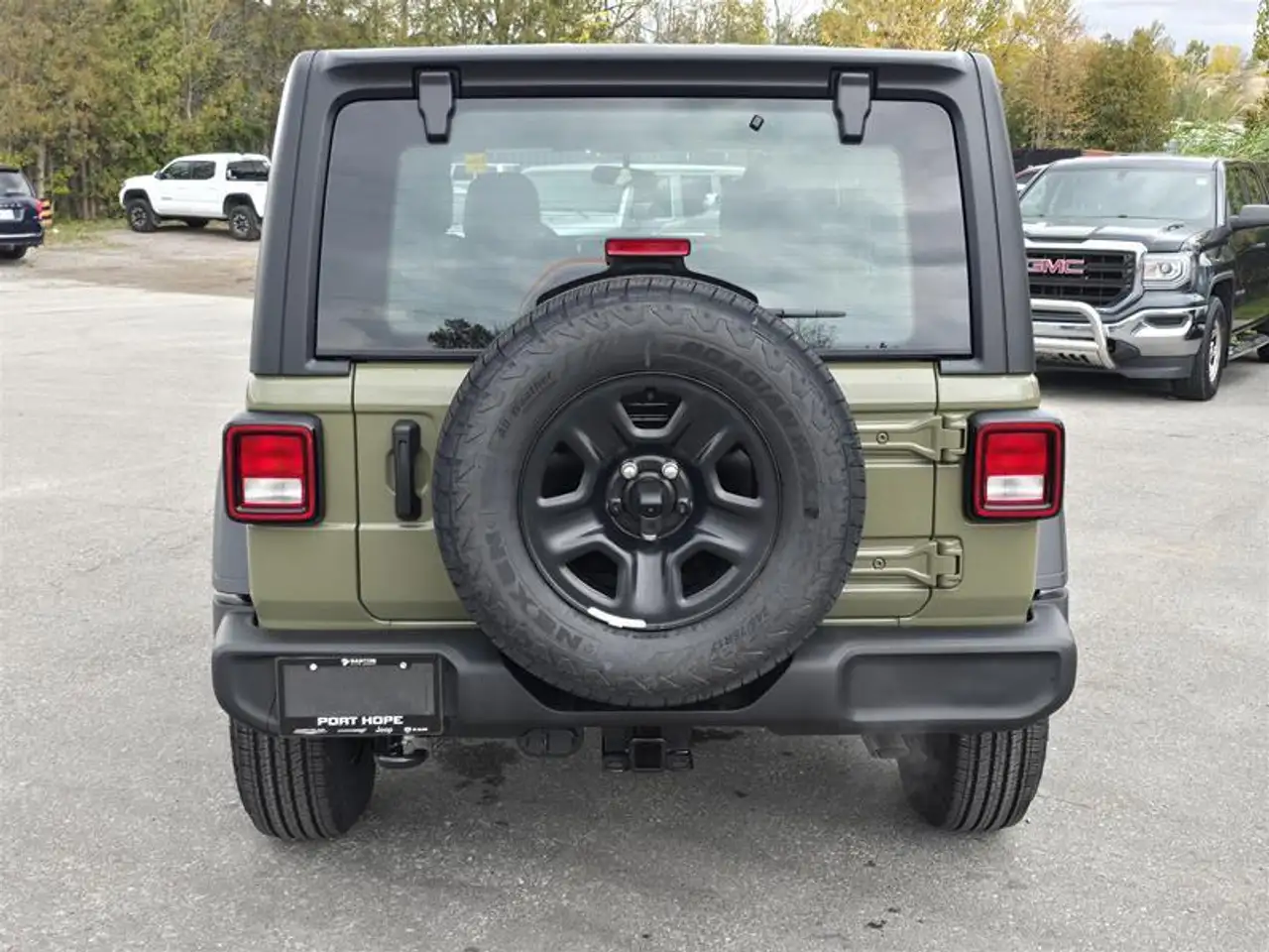 Jeep Wrangler снимка Jeep Wrangler