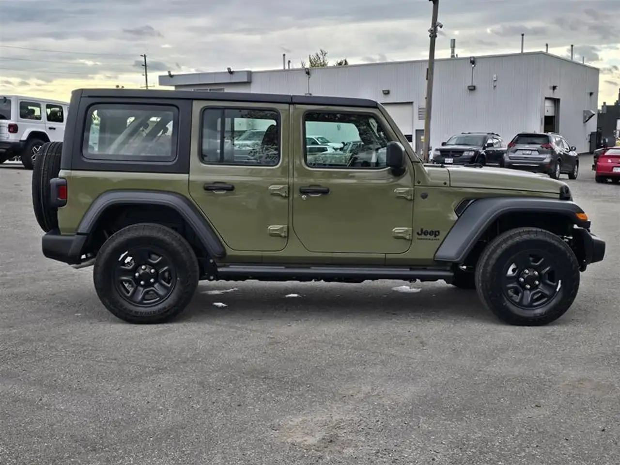 Jeep Wrangler снимка Jeep Wrangler