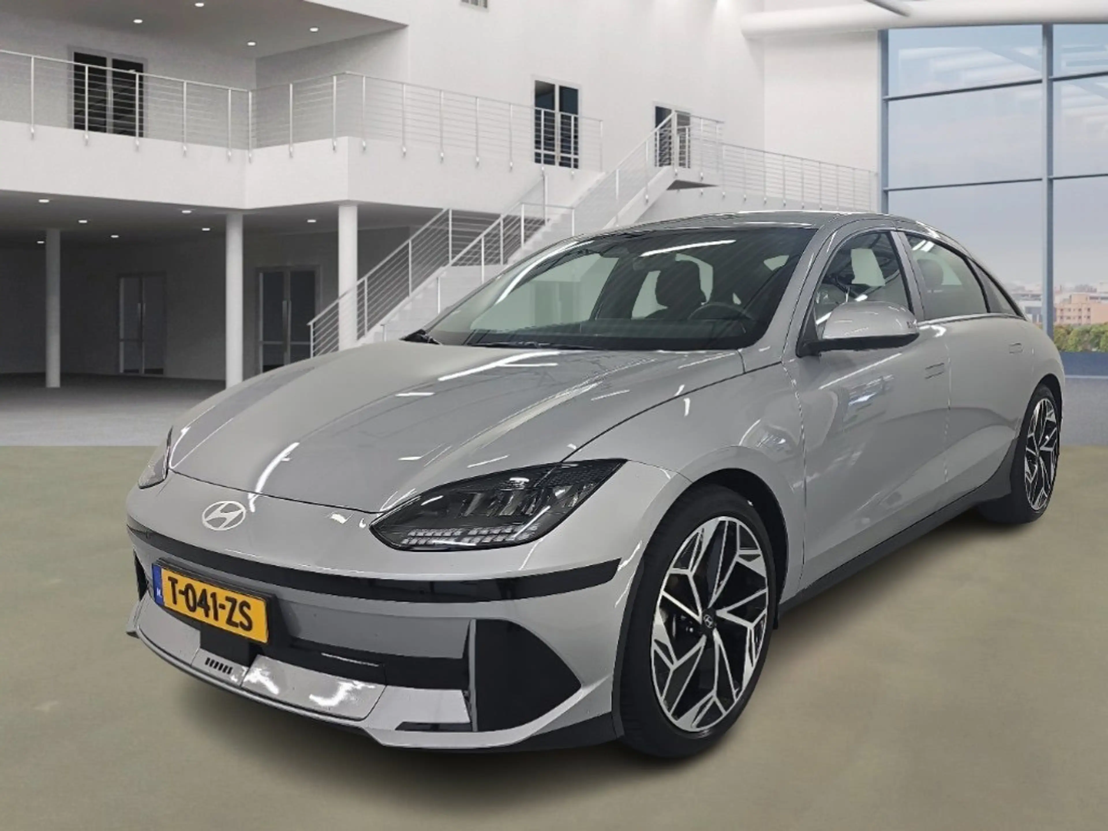 Hyundai IONIQ 6 Style 53 kWh | SOH 98% | Adapt. Cruise | Camera | — photo 2