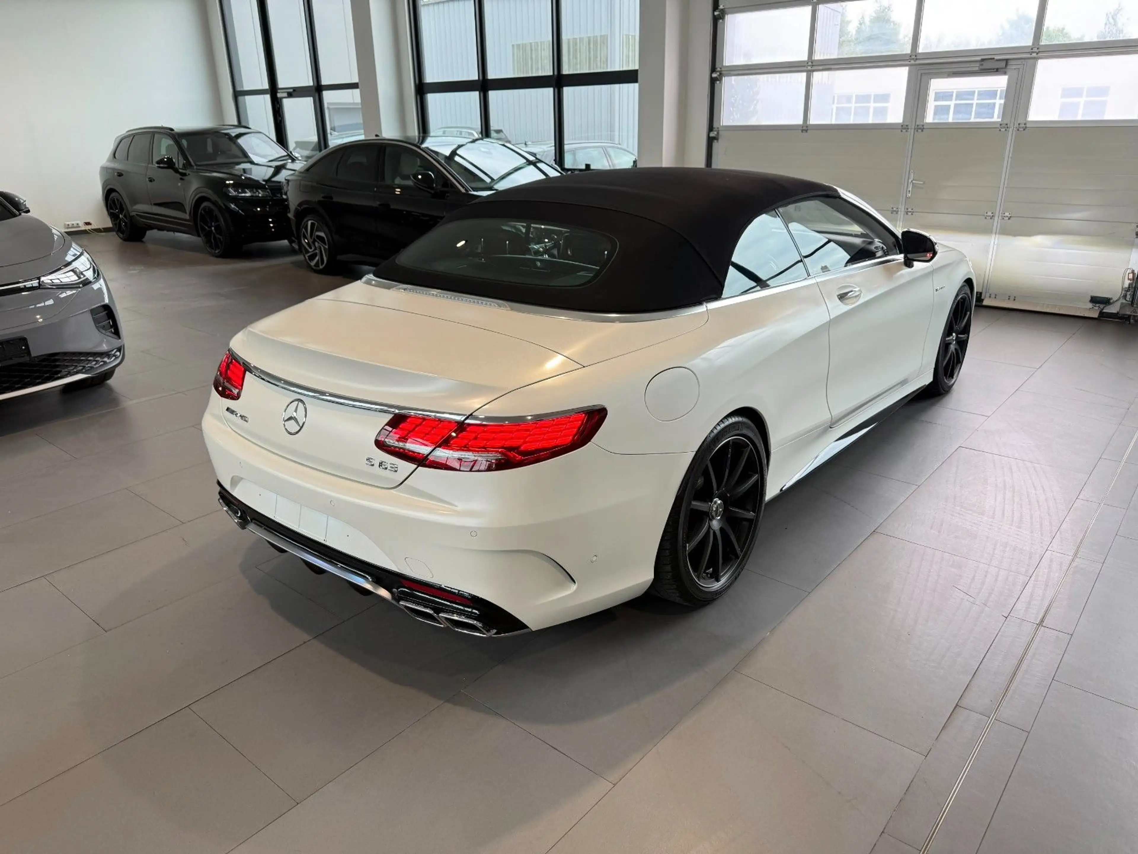 Mercedes-Benz S 63 AMG S Cabriolet S 4Matic BURMESTER/W.SCREEN — photo 7