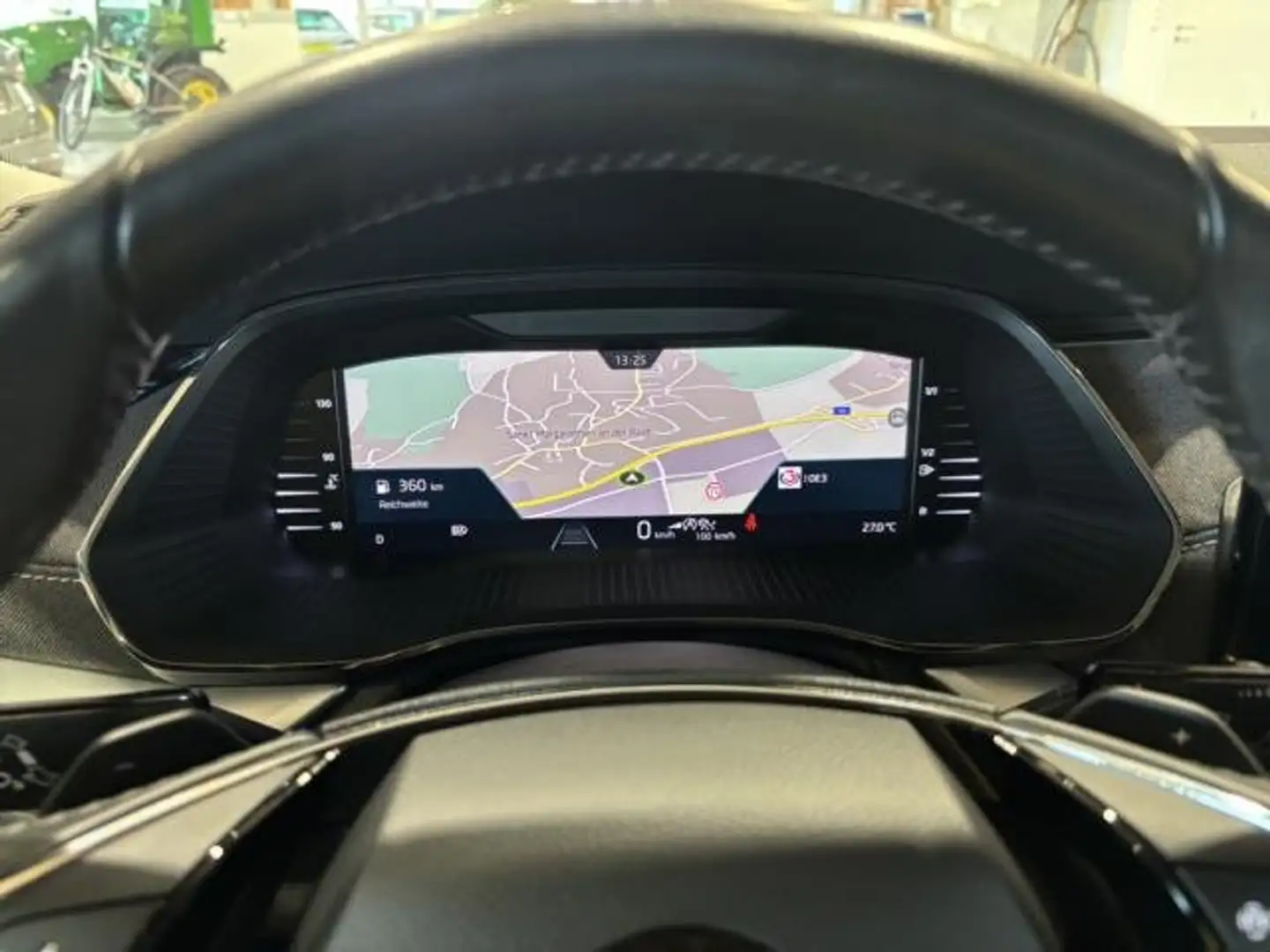 Skoda Octavia 2,0TDI DSG VIRTUAL COCKPIT HEAD-UP MATRIX-BEAM AHK Schwarz - 2