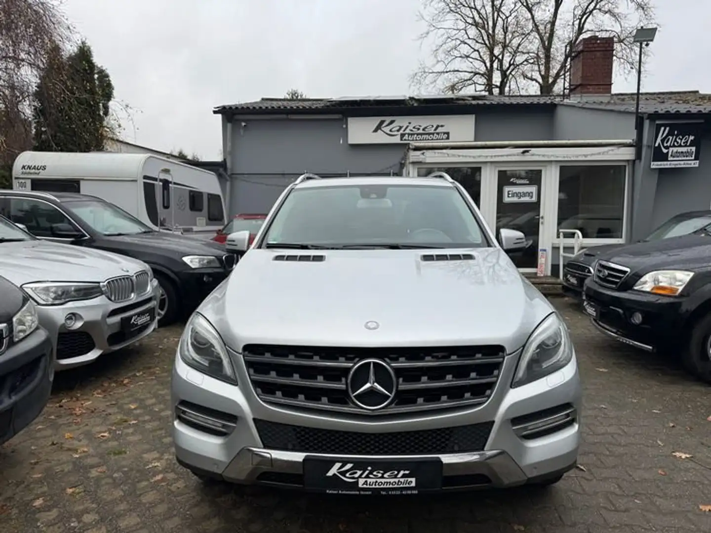 Mercedes-Benz ML 350 CDI BlueTec-AHK-Leder-Navi-Kamera-Keyless Silber - 2