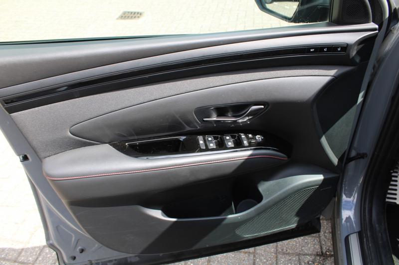 Hyundai TUCSON 1.6 T-GDI HEV N Line Sky 230PK! Full Option! "RIJK — photo 11
