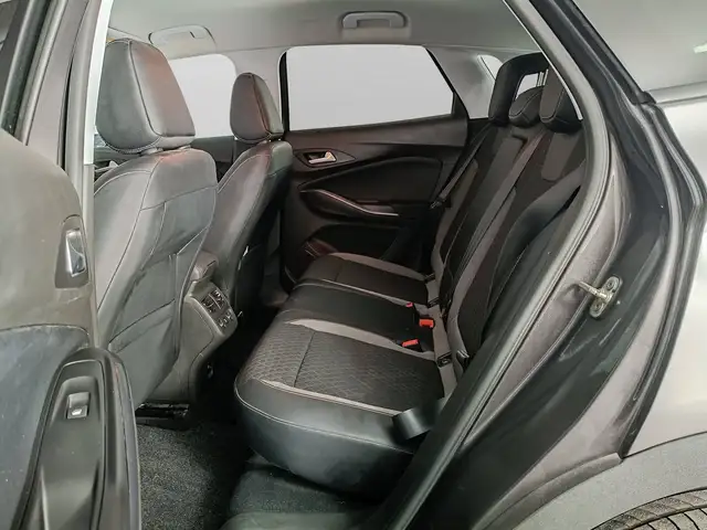 Opel Grandland X view 9