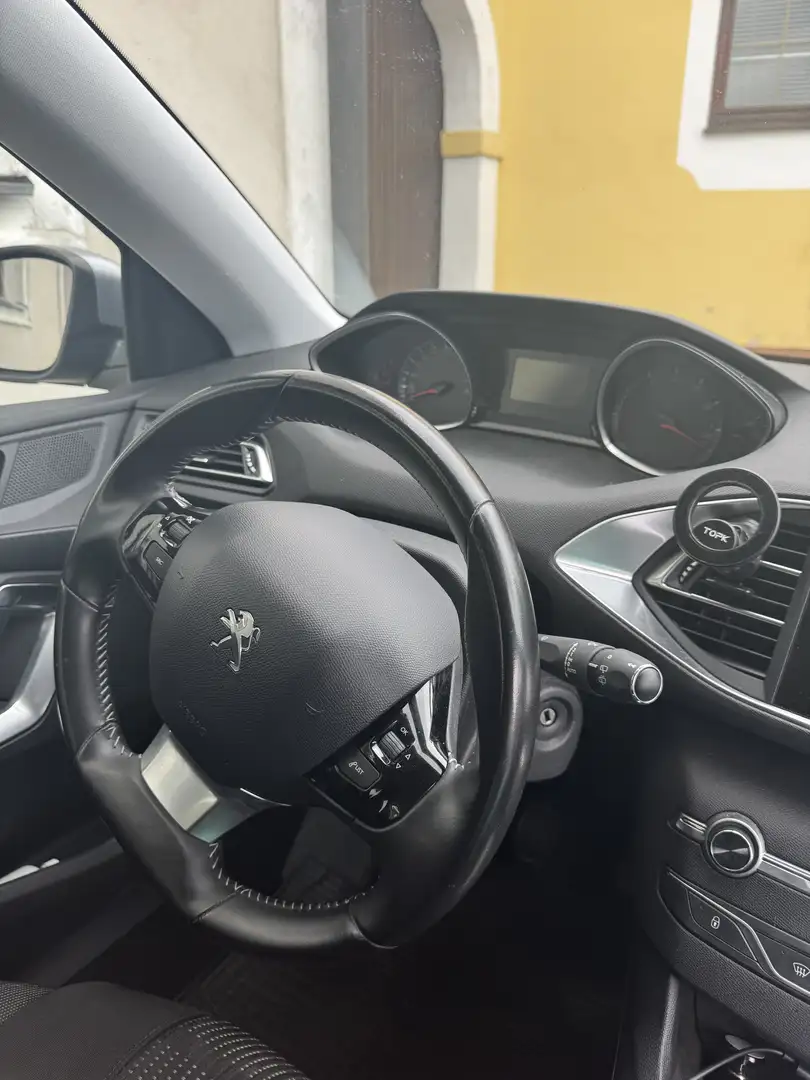 Peugeot 308 PureTech 110 Stop & Start Active - 2