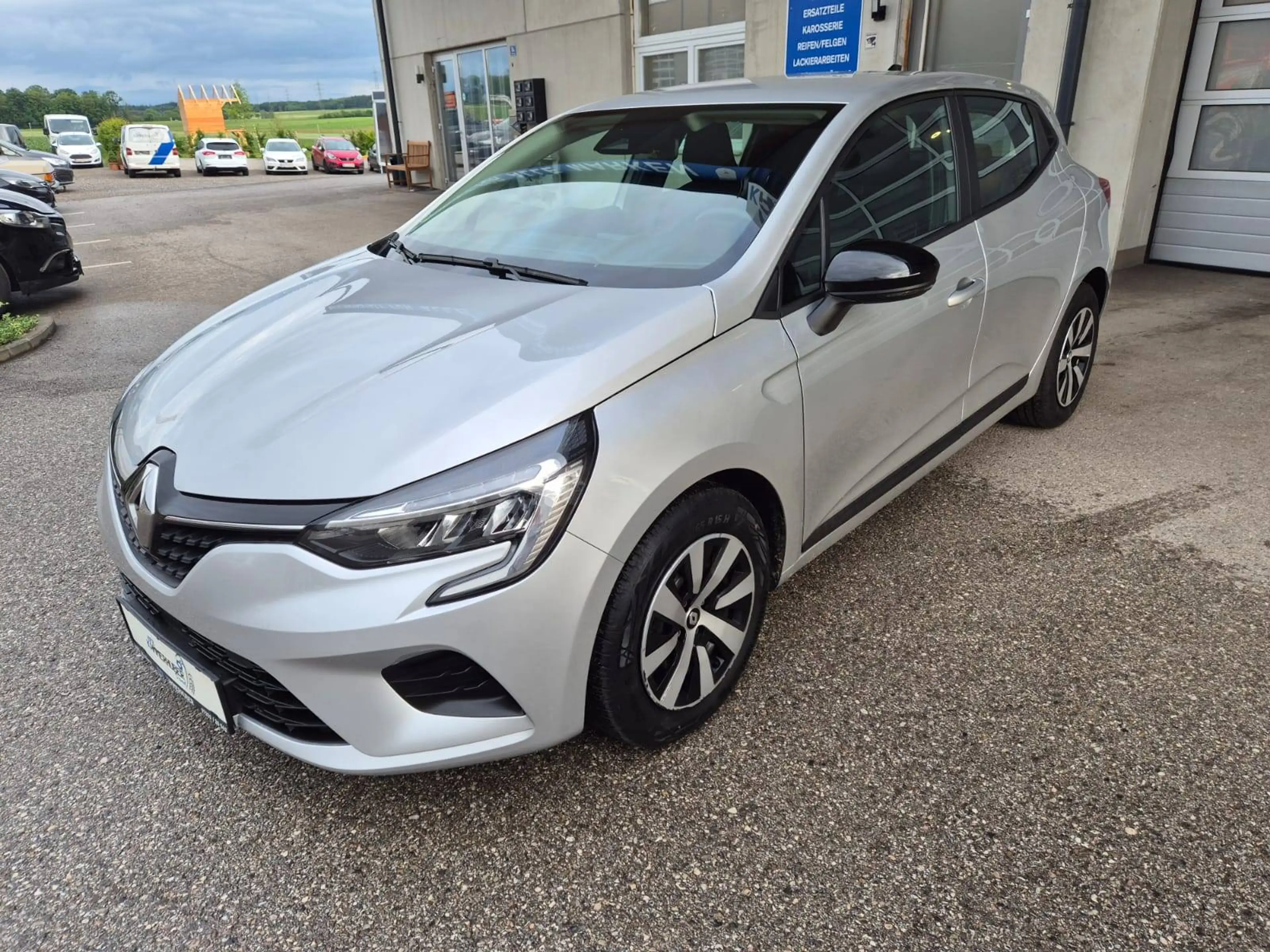 Renault Clio Equilibre — photo 7