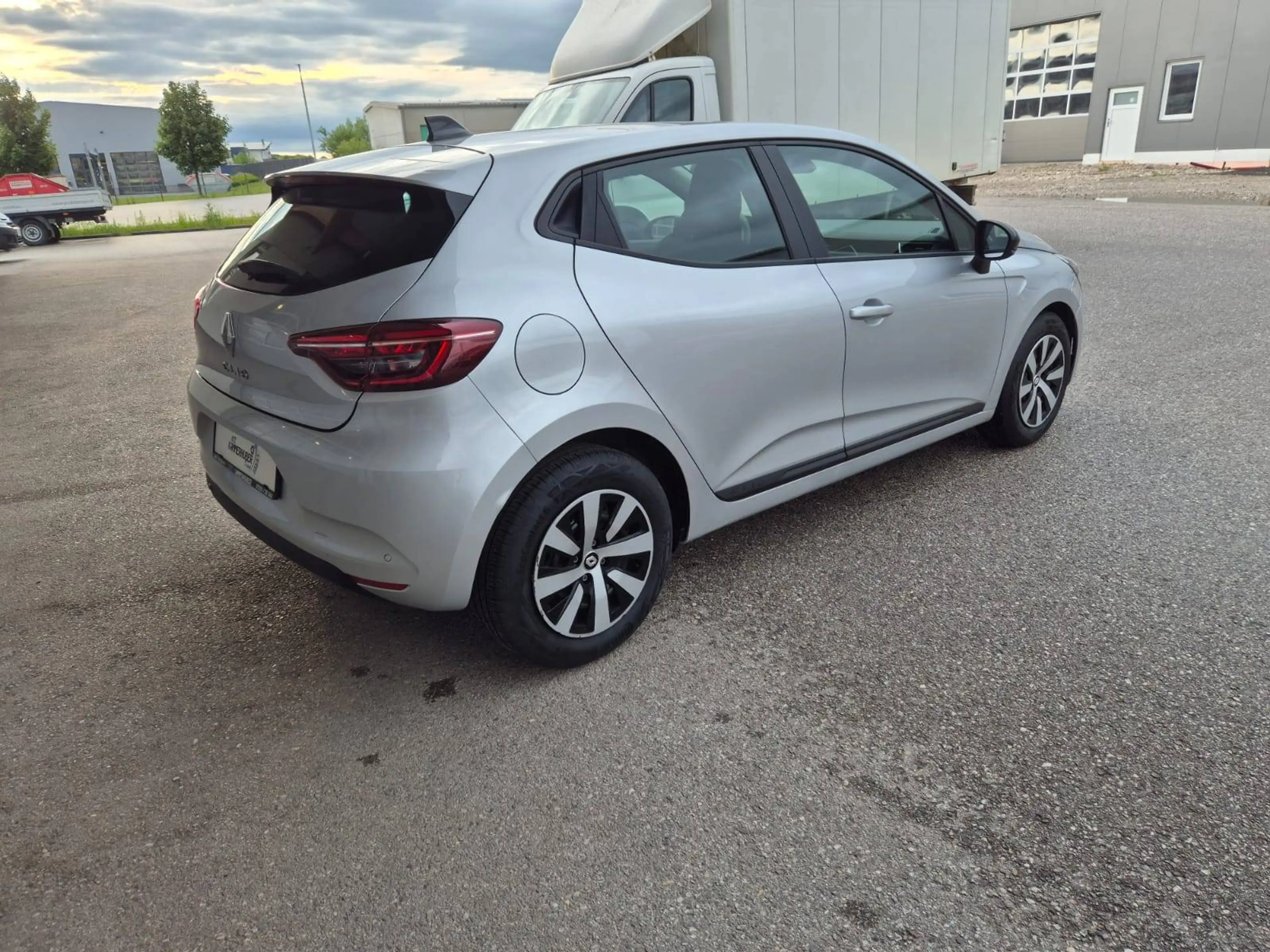 Renault Clio Equilibre — photo 4