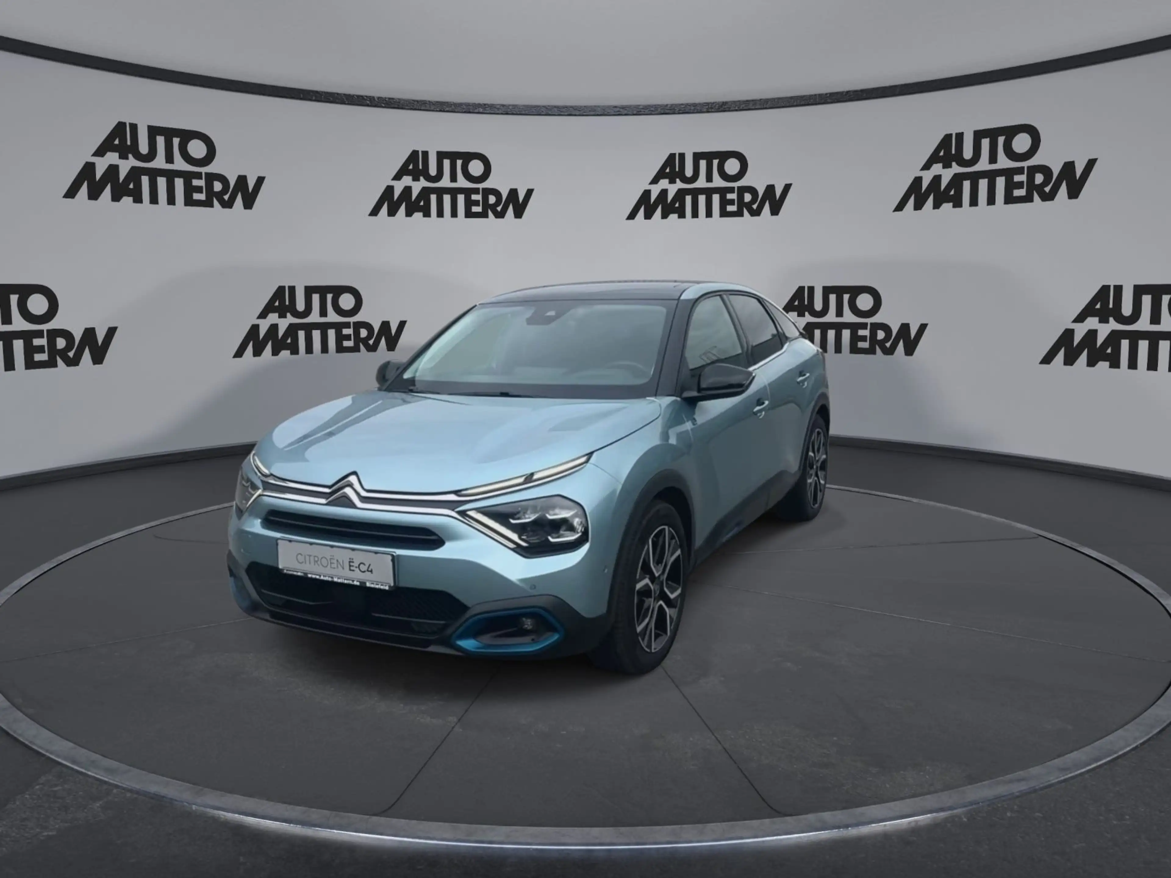 Citroen C4 Elektro Shine | PANO | Sitzheizung| 1.Hd. — photo 3