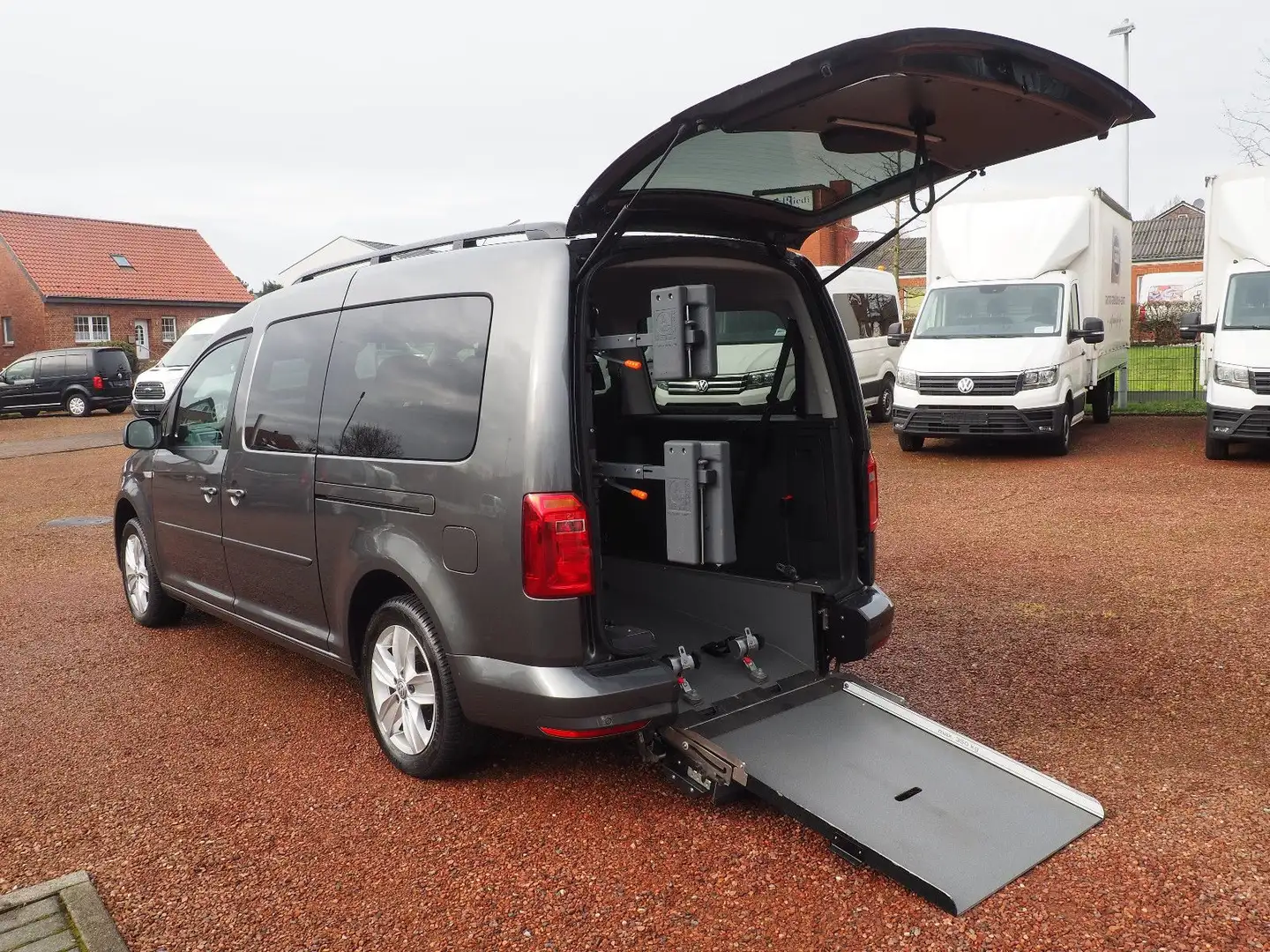 Volkswagen Caddy Maxi Rollstuhlgerecht FutureSafe Kamera Grau - 1