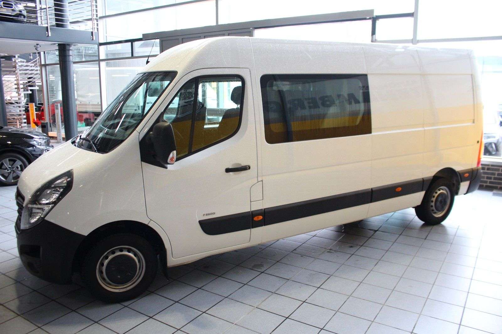 Opel Movano