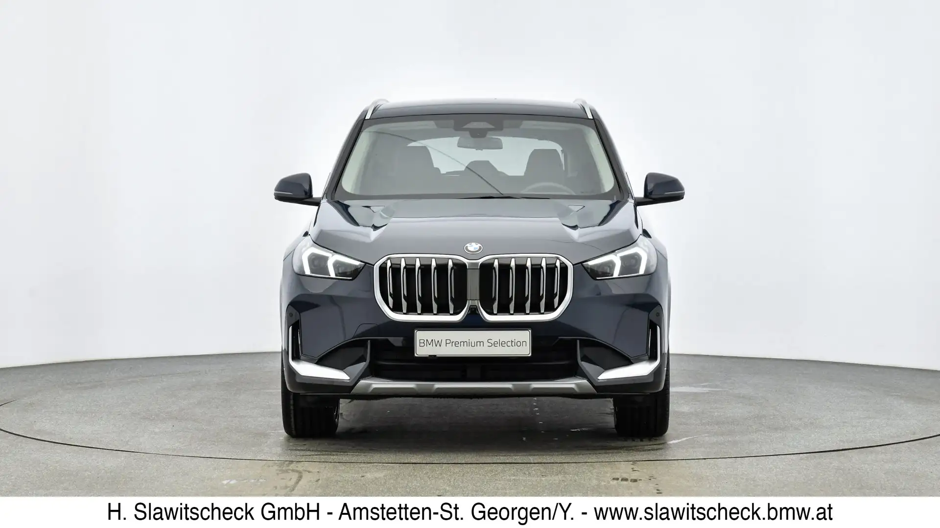 BMW X1 xDrive20d U11 Blau - 2