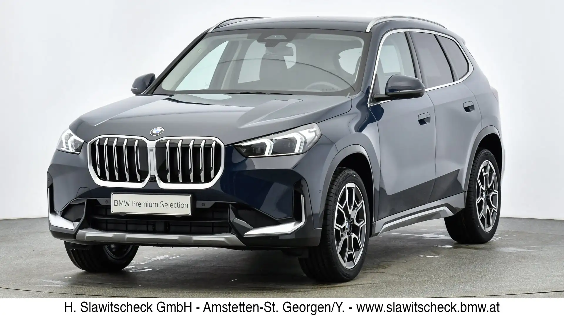 BMW X1 xDrive20d U11 Blau - 1