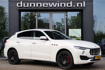 3.0 V6 S GranLusso AWD *Luchtvering*Sportuitlaat*P