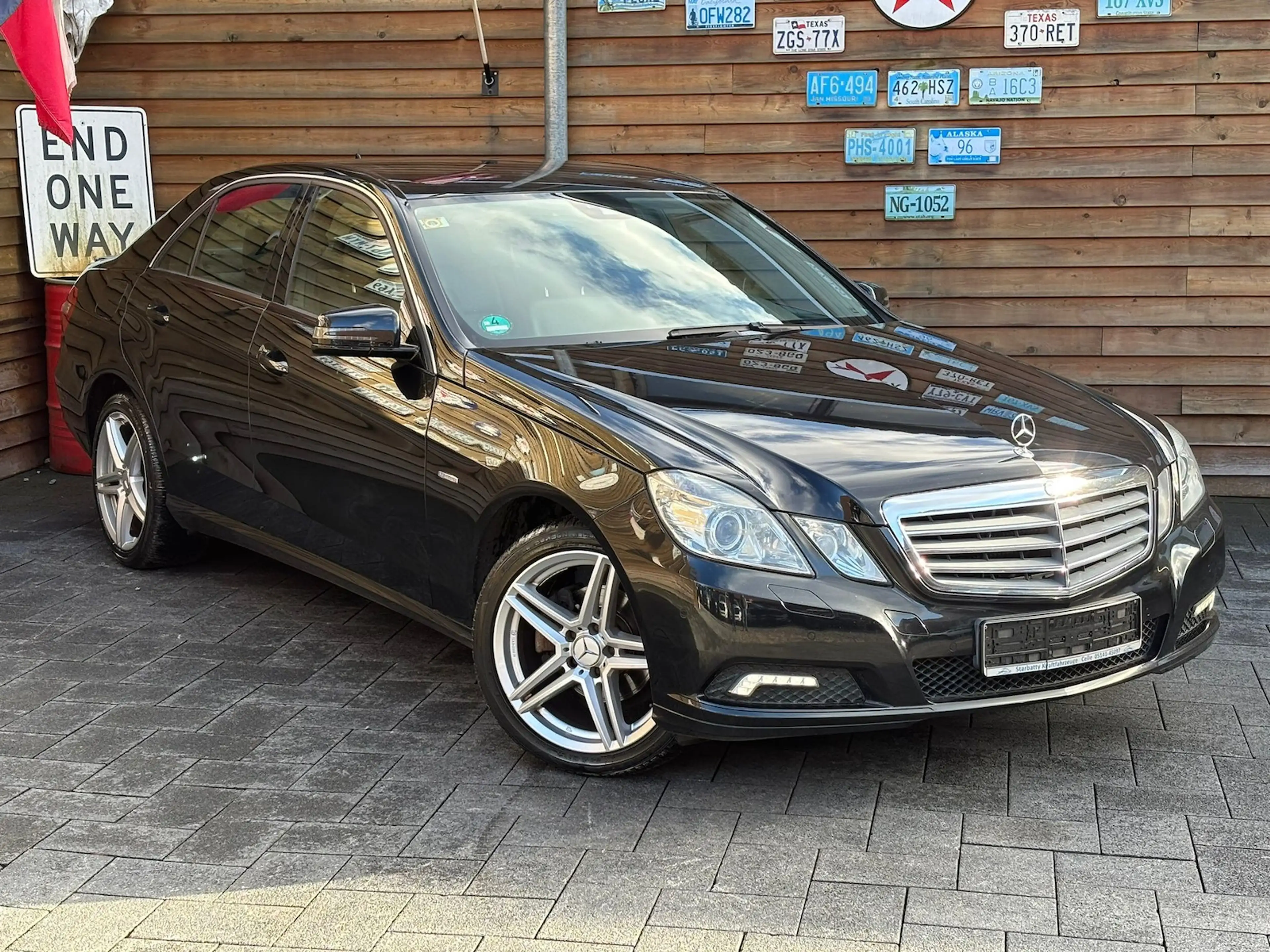 Mercedes-Benz E 220 CDI BlueEfficiency Navi Bi-Xenon Leder H&K — photo 2