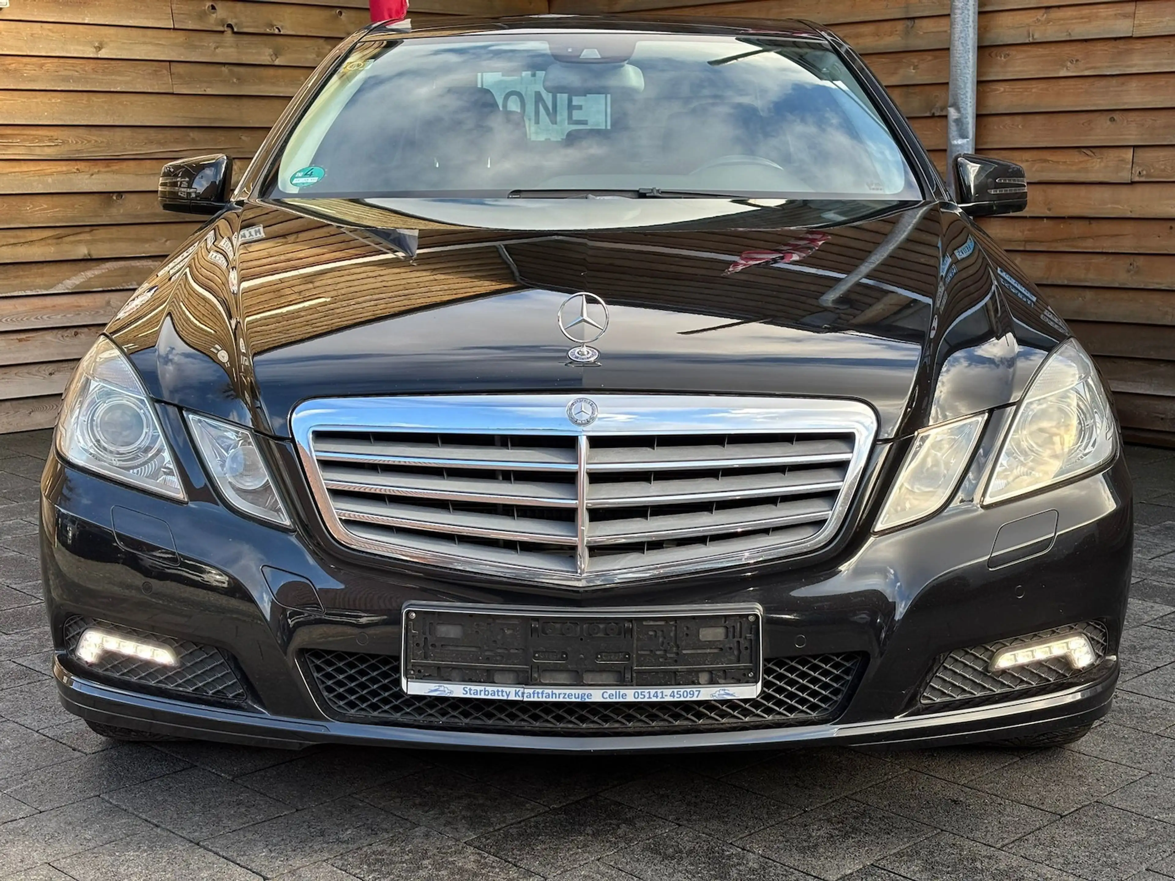 Mercedes-Benz E 220 CDI BlueEfficiency Navi Bi-Xenon Leder H&K — photo 5