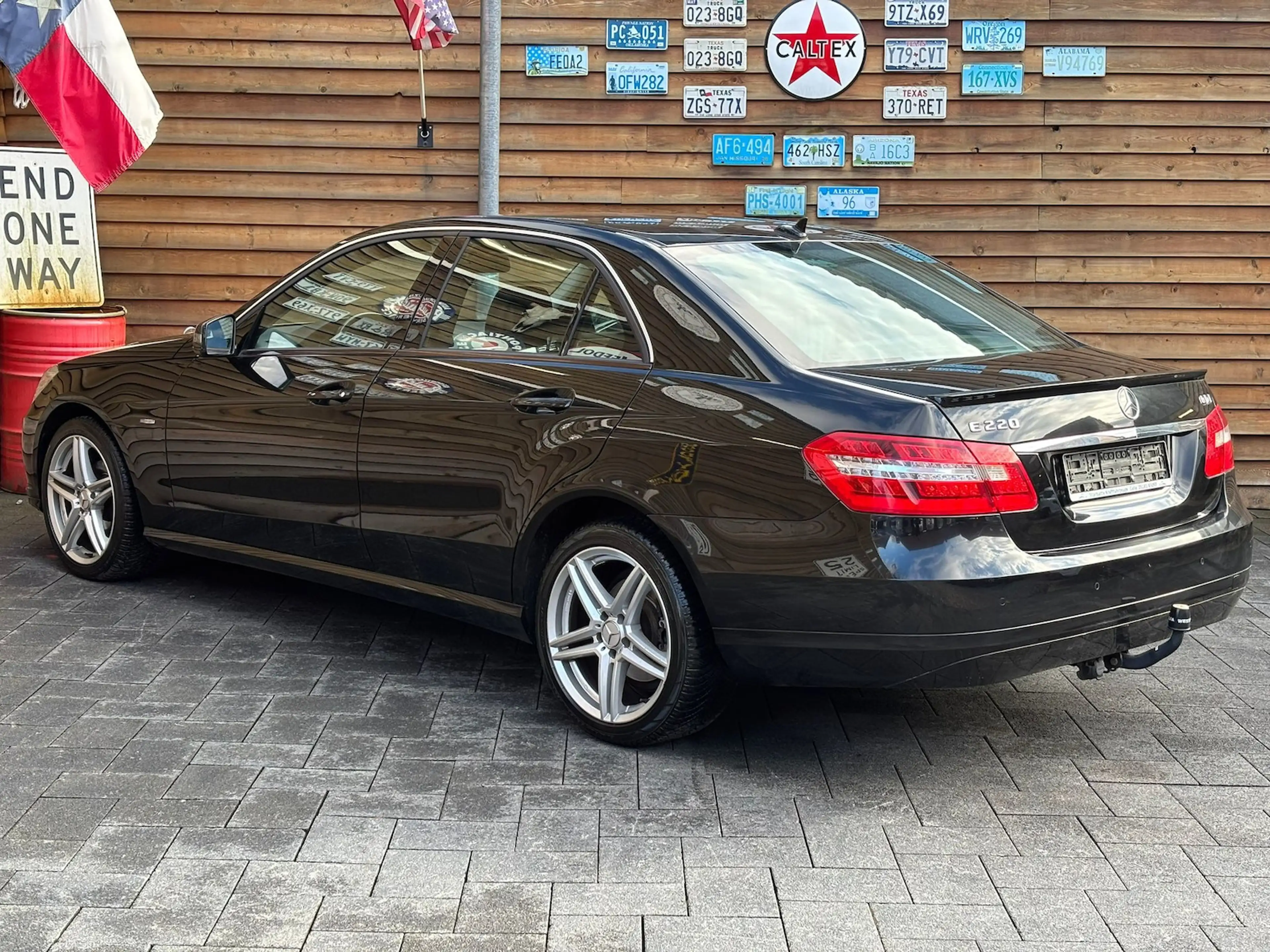 Mercedes-Benz E 220 CDI BlueEfficiency Navi Bi-Xenon Leder H&K — photo 11