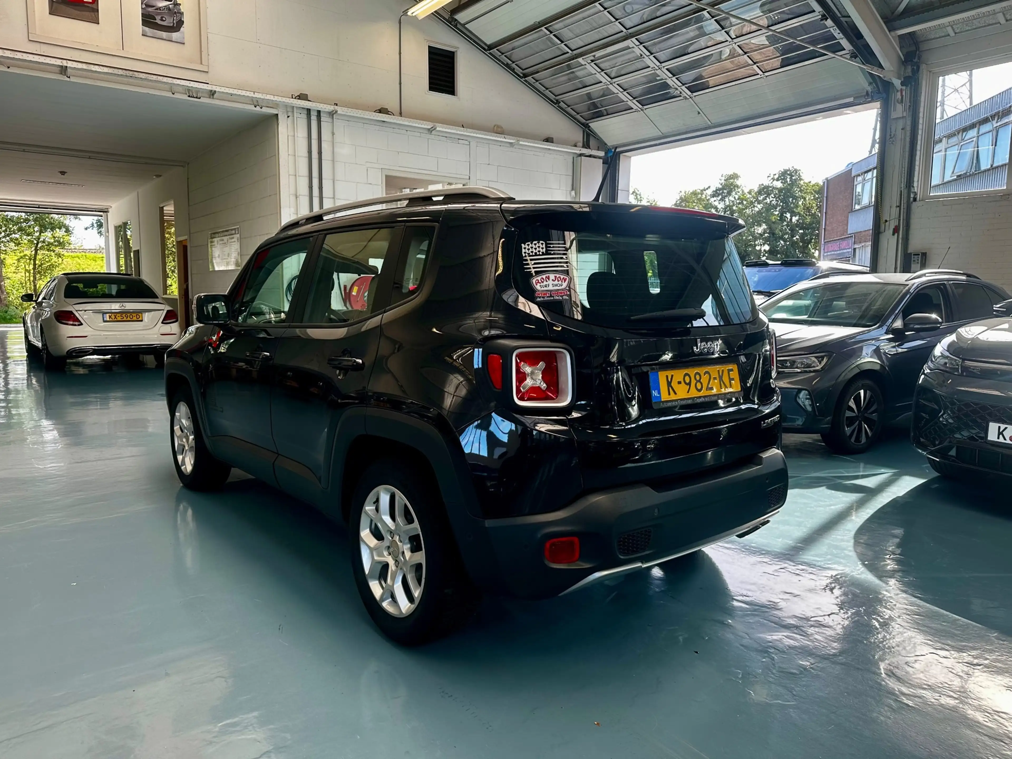 Jeep Renegade 1.4 MultiAir Longitude — photo 3