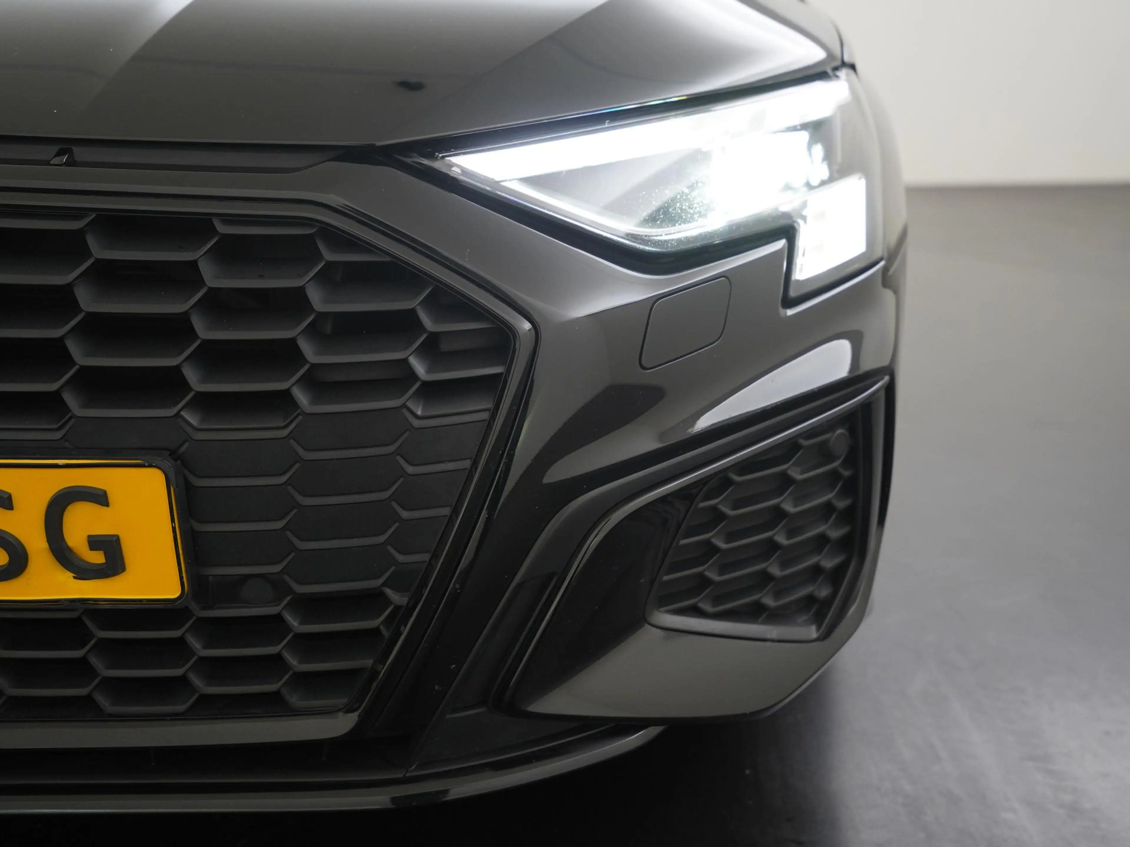 Audi A3 Limousine 30 TFSI S edition S-Tronic | ACC Stop&Go — photo 24