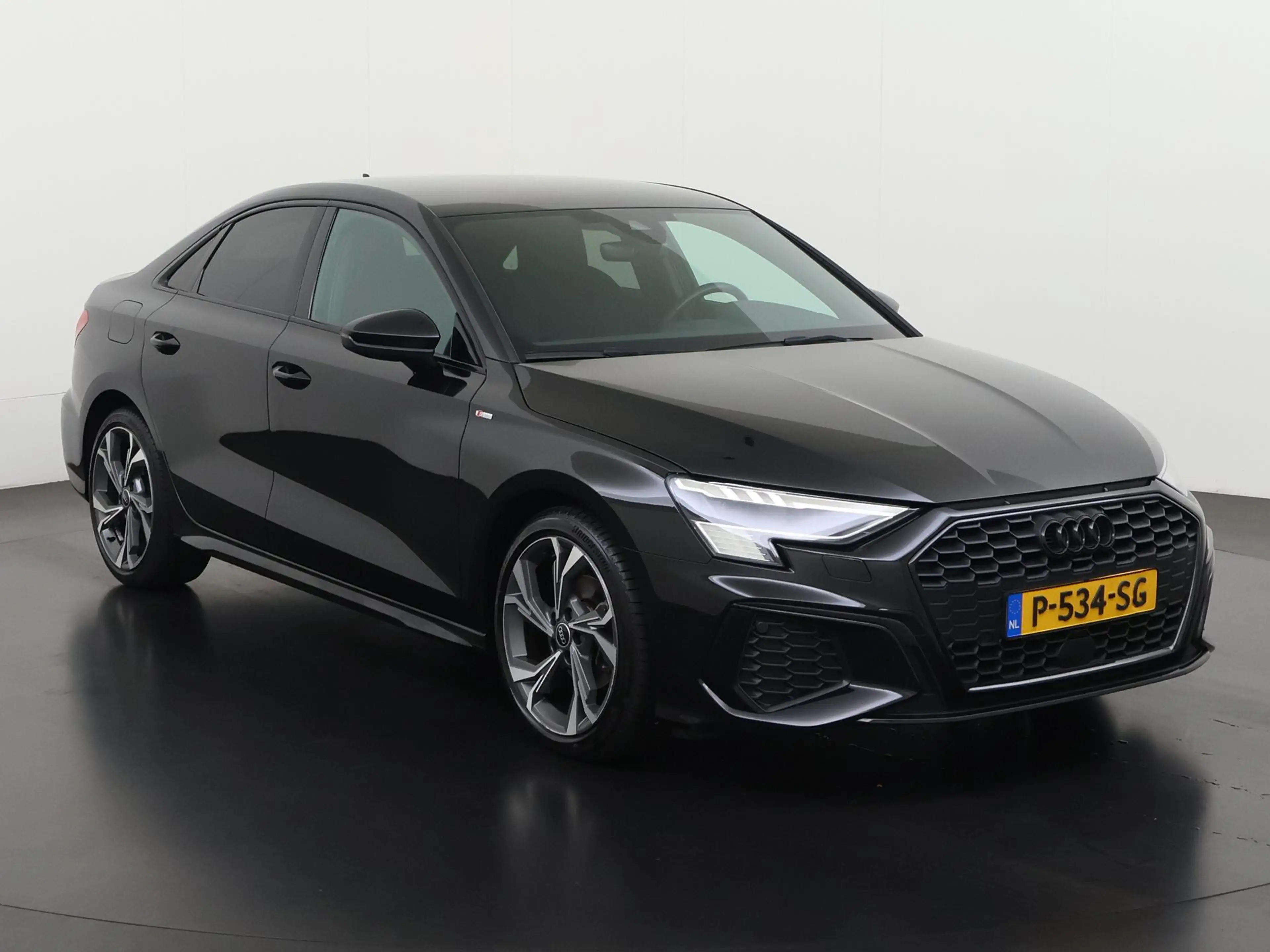 Audi A3 Limousine 30 TFSI S edition S-Tronic | ACC Stop&Go — photo 30