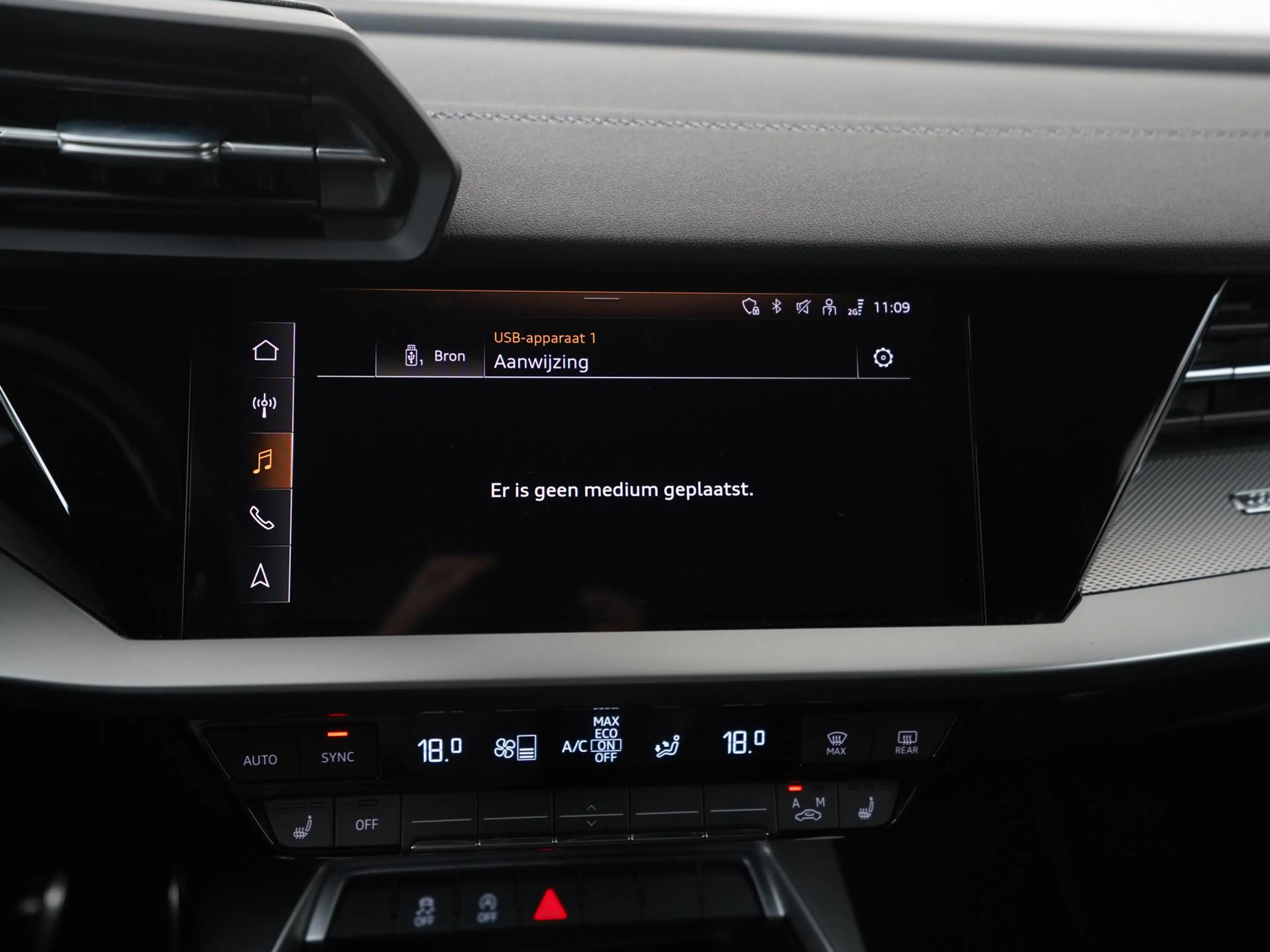 Audi A3 Limousine 30 TFSI S edition S-Tronic | ACC Stop&Go — photo 14