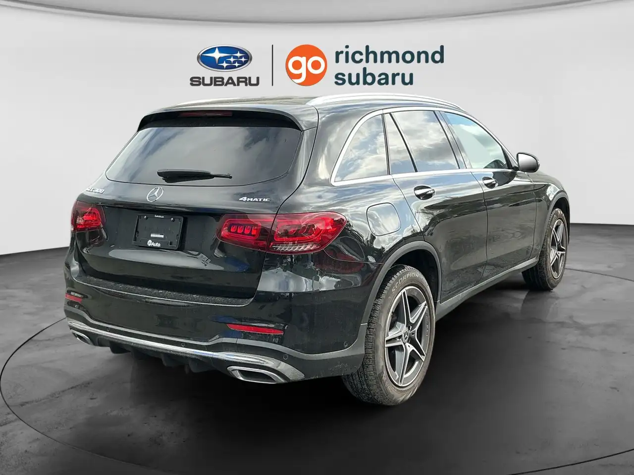 Mercedes-Benz GLC снимка Mercedes-Benz GLC