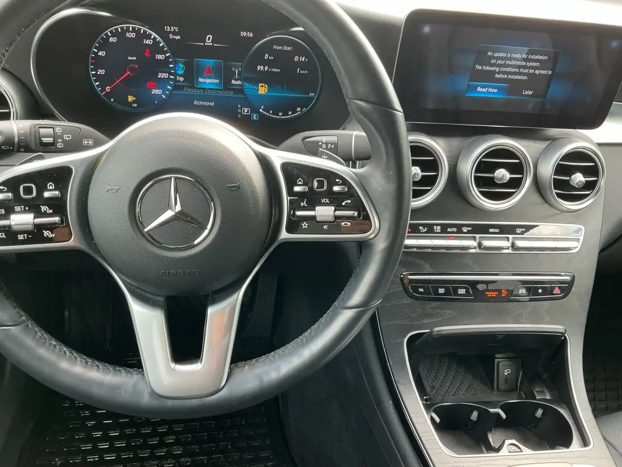 Mercedes-Benz GLC снимка Mercedes-Benz GLC