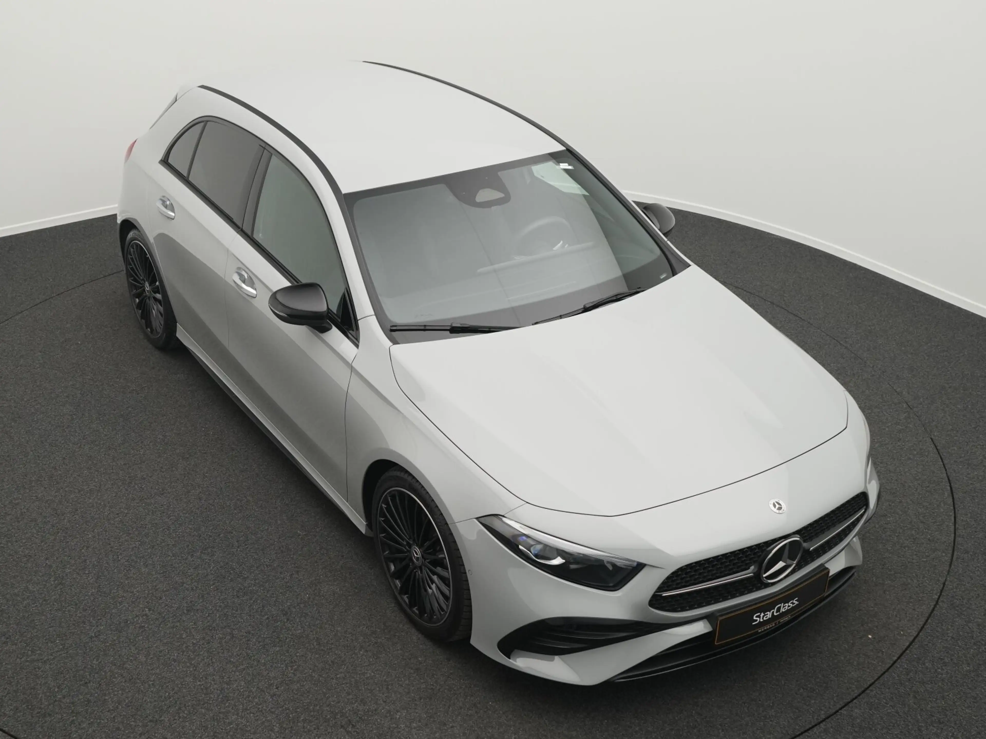 Mercedes-Benz A 200 A 200 d Multi+Night+Kamera+Ambi AMG Line Navi/LED — photo 12