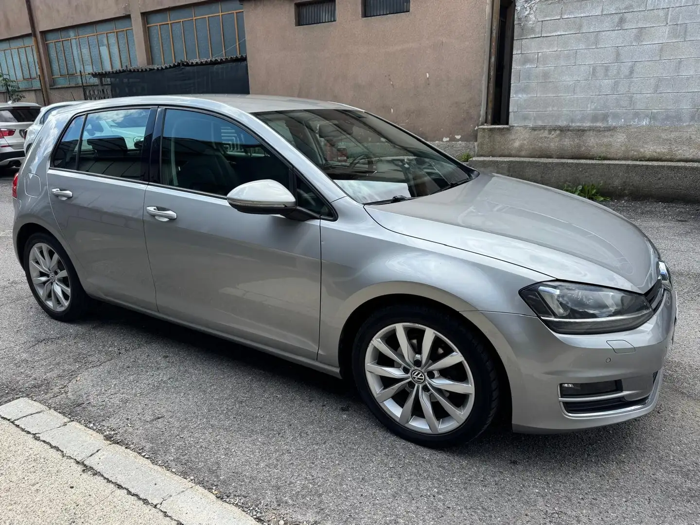 Volkswagen Golf 1.6 TDI 105CV Highline*EURO5*CERCHI*NEOPATEN Grijs - 2