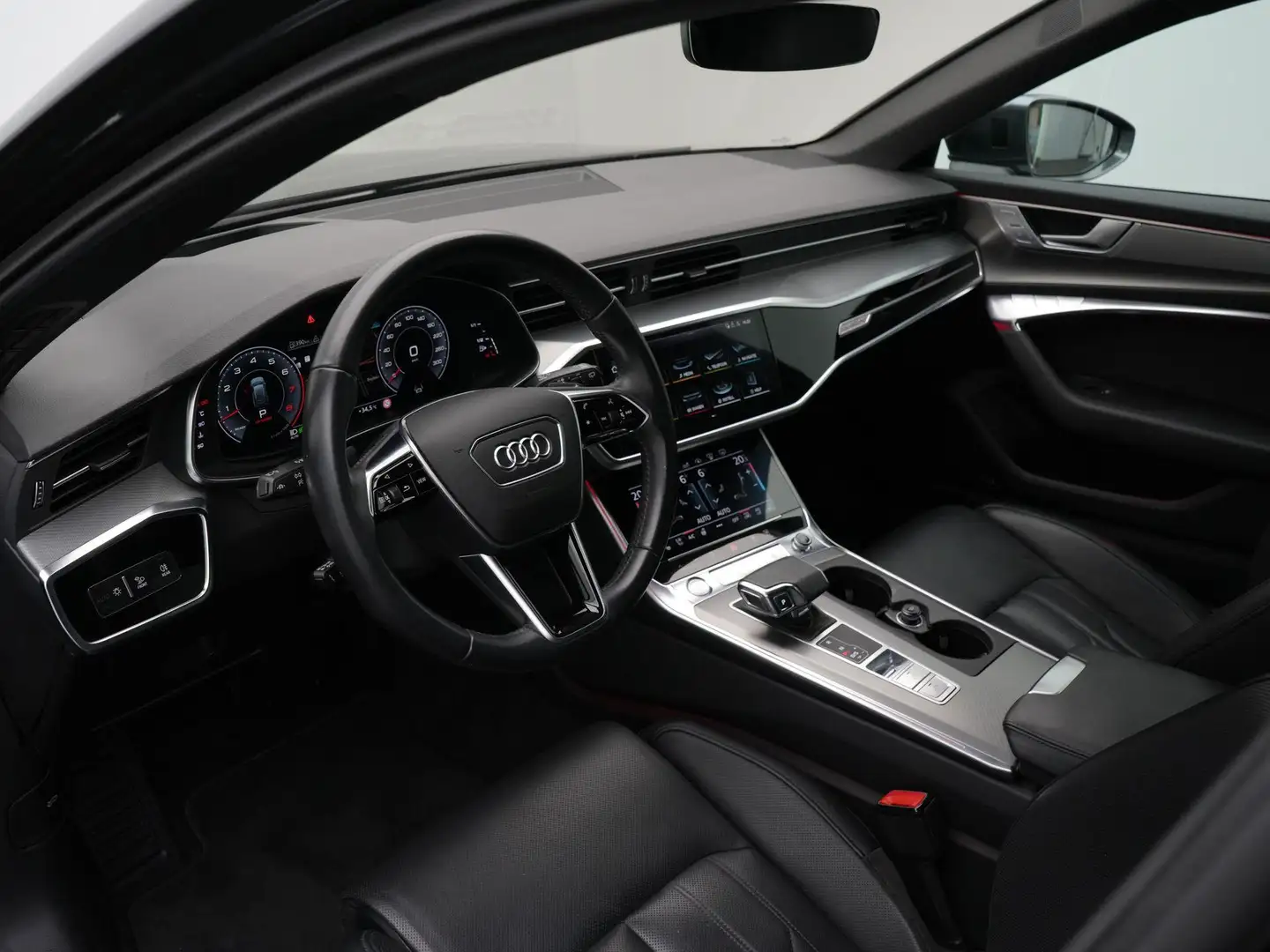 Audi A6 Avant 55 TFSI 3.0 V6 340 pk S-tronic quattro S Edi Šedá - 2