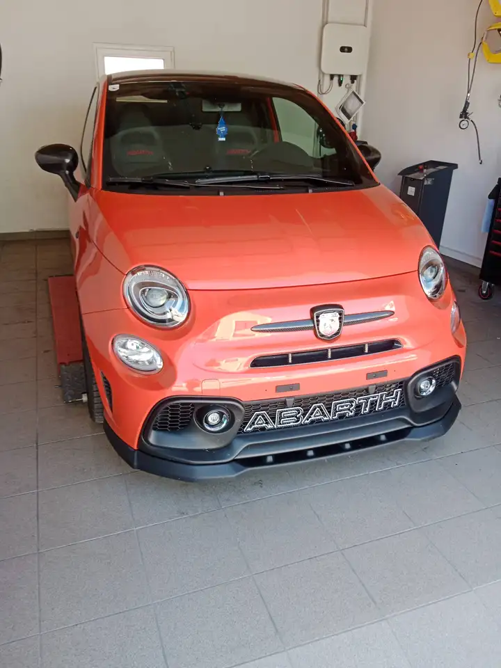 Abarth 500 2023