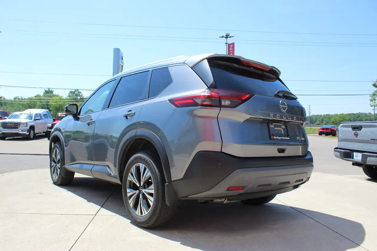 Nissan Rogue fotografie Nissan Rogue