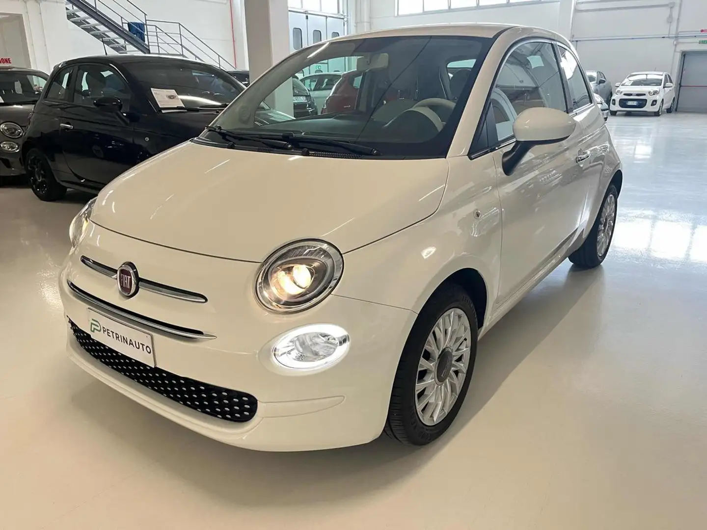 Fiat 500 1.2 Lounge Bílá - 1