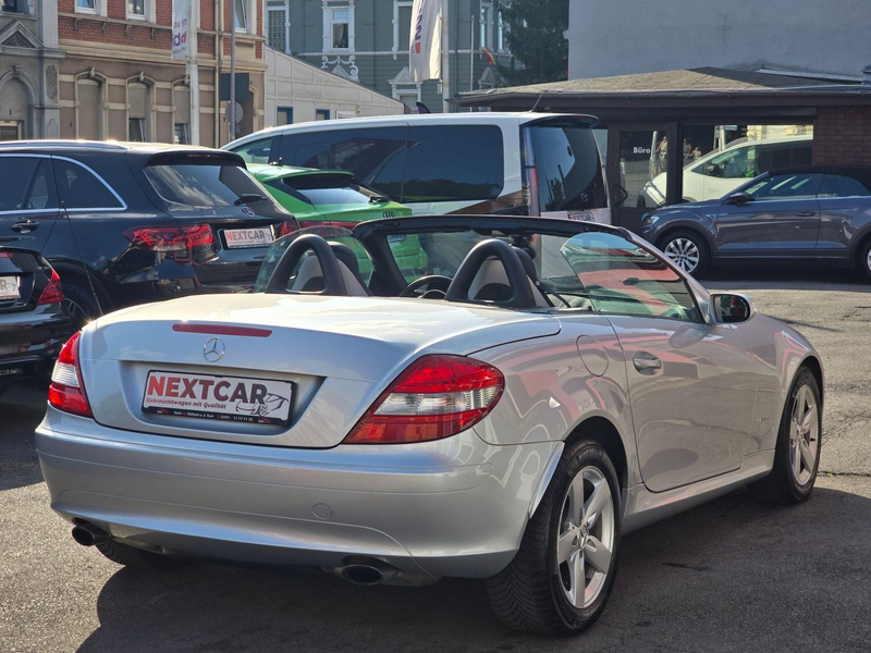 Mercedes-Benz SLK 200 Kompressor|SHZ|Leder|WenigKm|S.heft — photo 5